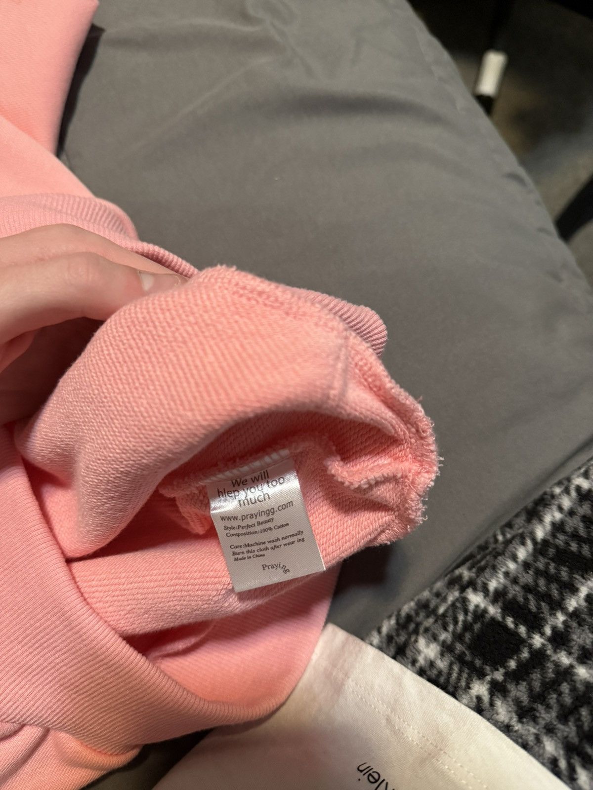 Praying PRAYING Exclusive Pink Butterfly Hoodie Men’s Size Small Size US S / EU 44-46 / 1 - 5 Thumbnail
