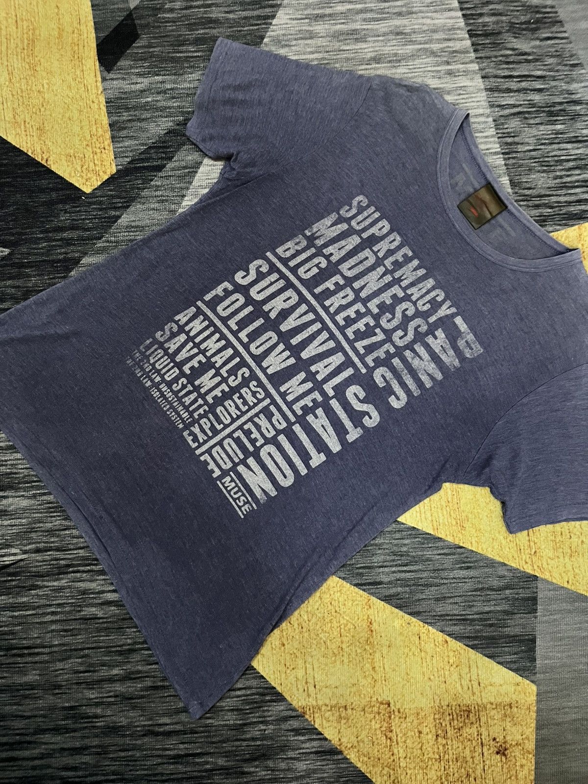 Band Tees 2000s Muse album tee #H1 Size US L / EU 52-54 / 3 - 5 Thumbnail