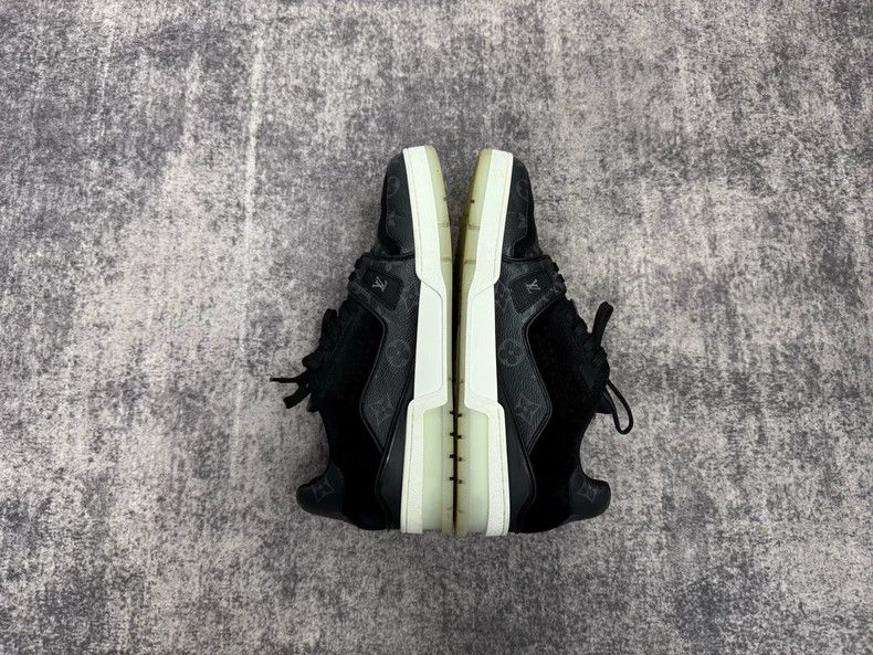 Louis Vuitton Louis Vuitton TRAINER black presbyopic shoes Size US 7 / EU 40 - 4 Thumbnail