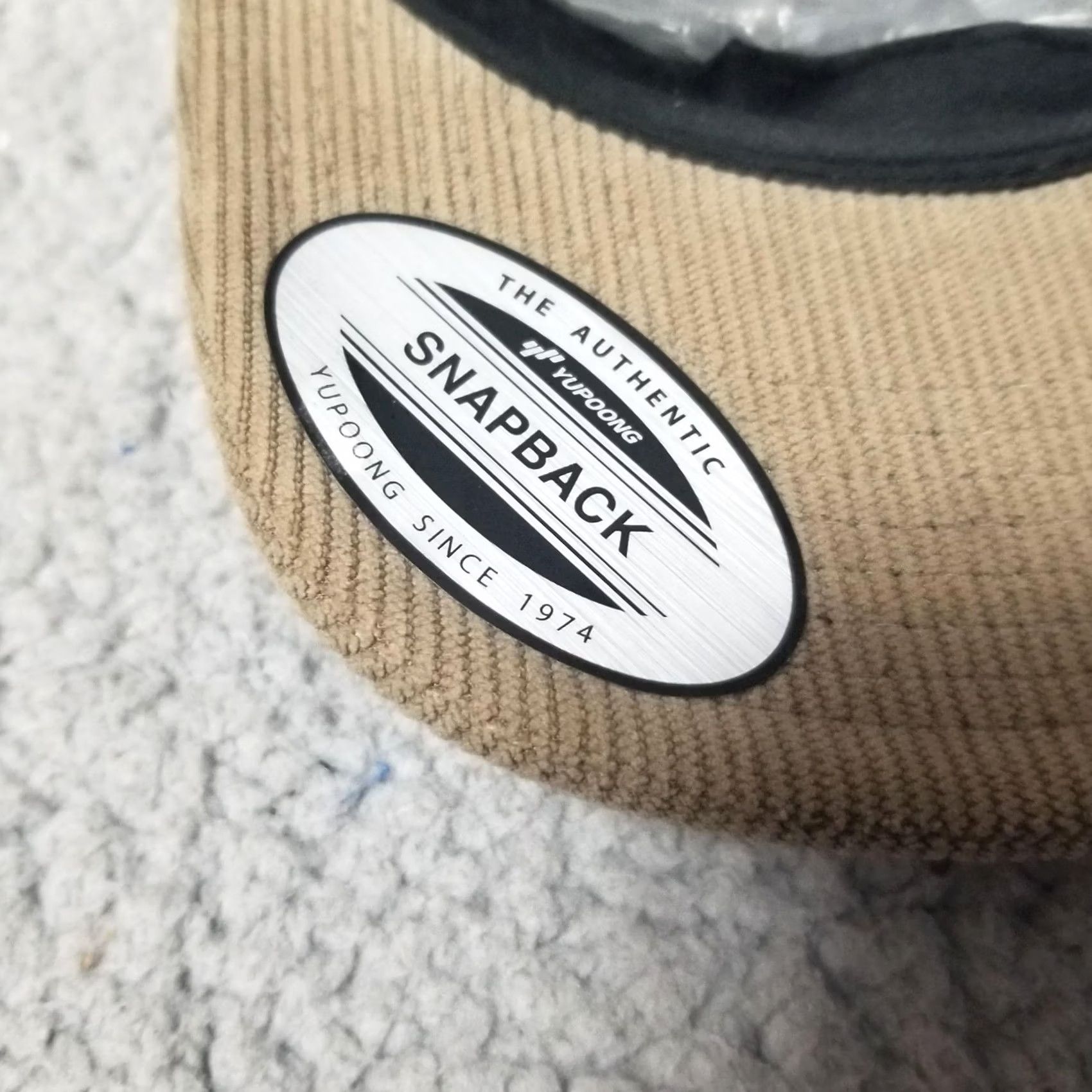 O'Neill O'Neill Mens Snap Back BeIGe Corduroy Beach Surf Co Stringer Hat Cap One Size Beige Beachwear Casual Summer Mens Size ONE SIZE - 2 Thumbnail