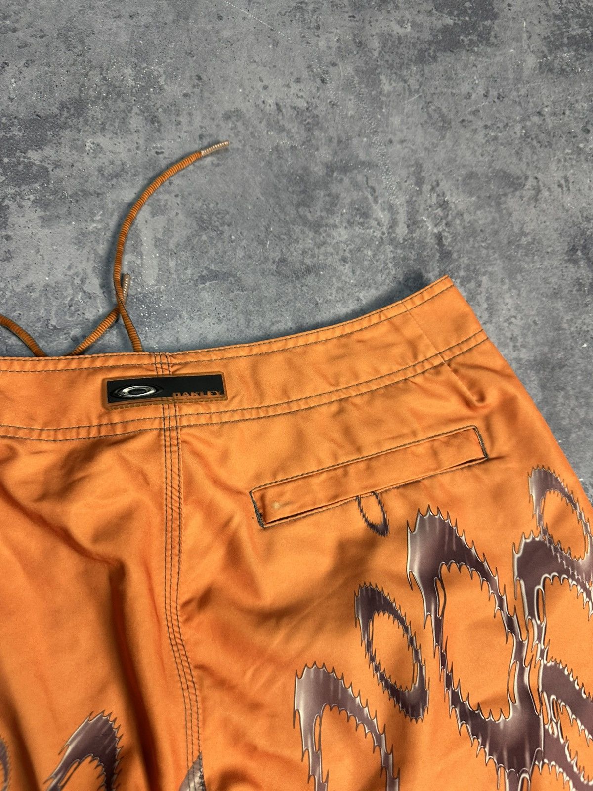 Oakley Vintage Oakley Swim Shorts Monogram 00s Board Surf Size US 32 / EU 48 - 9 Thumbnail