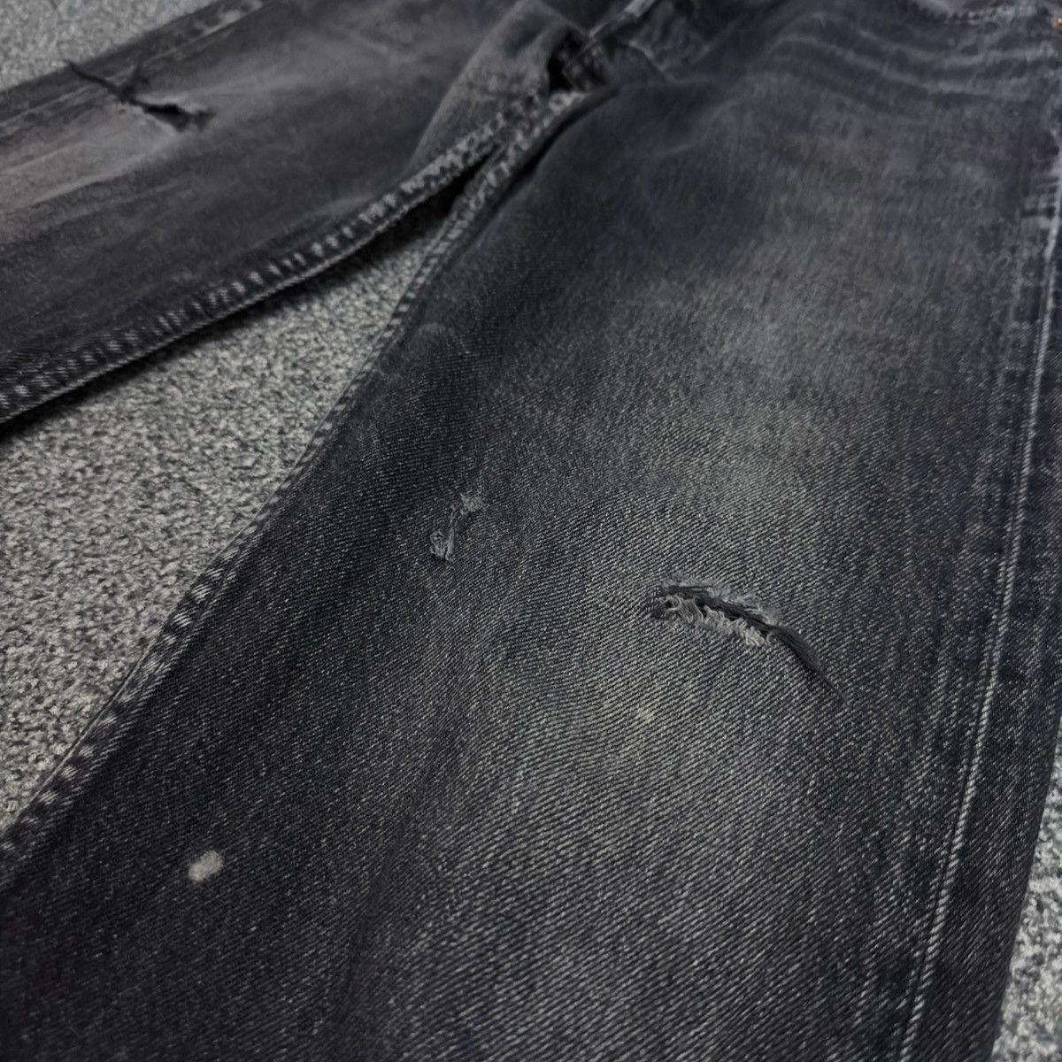 Le Grande Bleu (L.G.B.) Vintage 90s Y2K Levis 501 Black Sun Faded Denim HG LGB Style Size US 31 - 5 Thumbnail