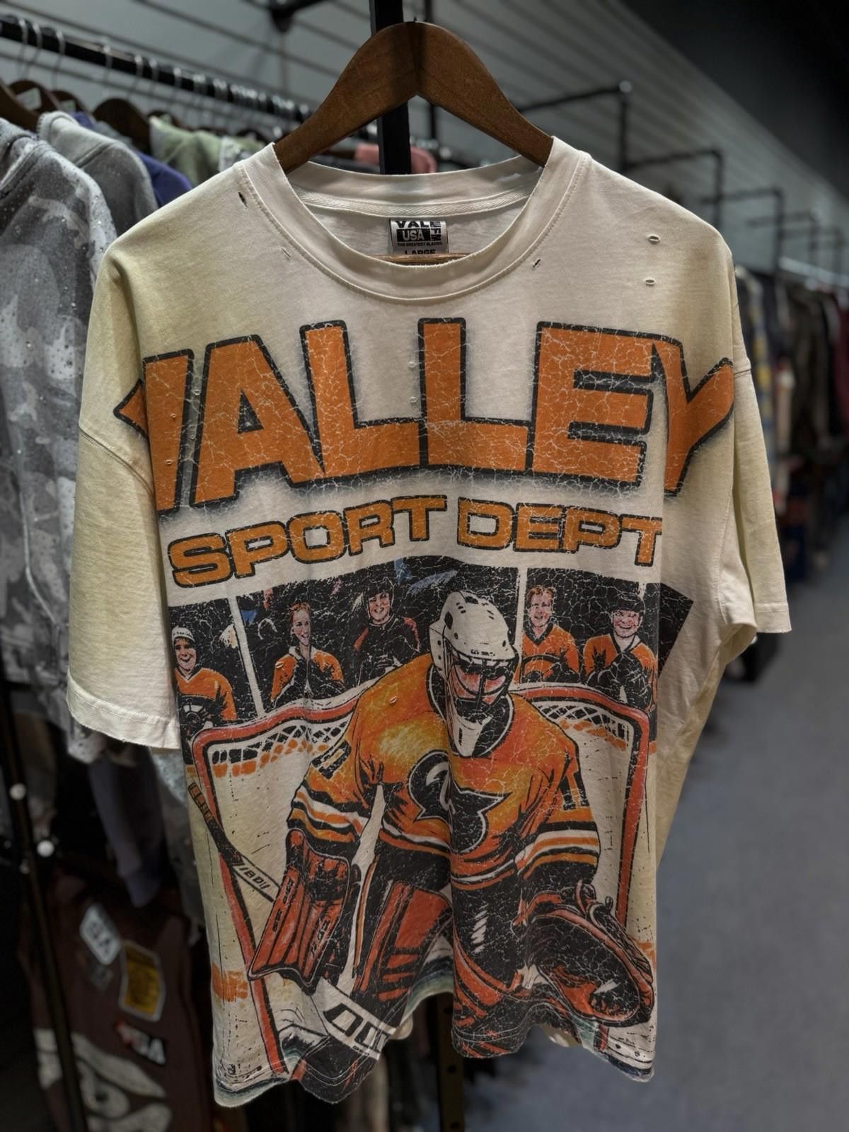 Vale Size Large Vale Forever White Hockey Tee Authentic Valley Size L / US 10 / IT 46 - 4 Thumbnail