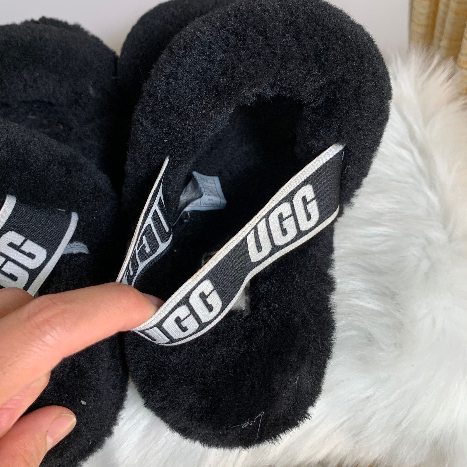 Ugg UGG Oh Yeah double strap flat sandals in black Size 9 Size US 9 / IT 39 - 11 Thumbnail