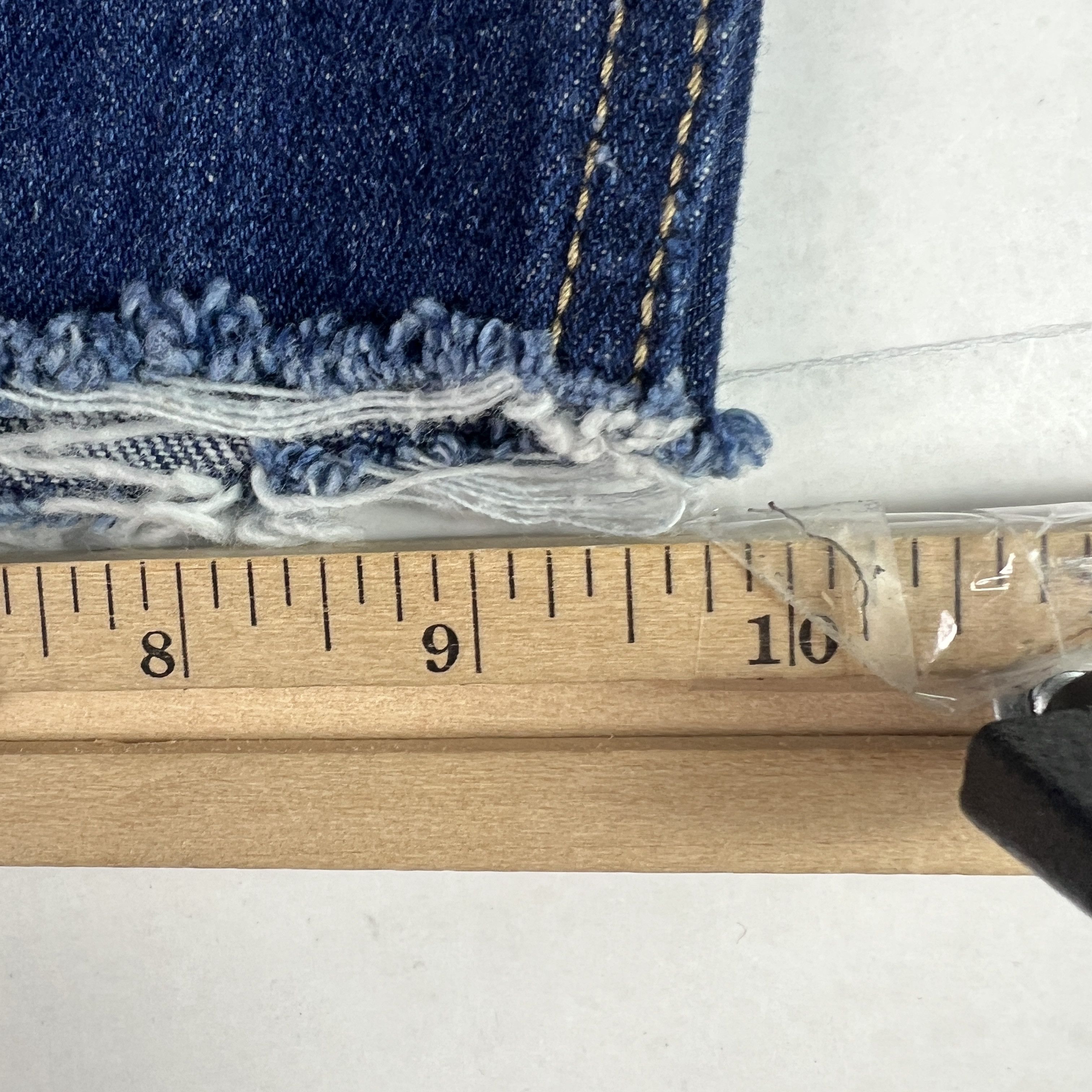 Calvin Klein VTG 80s Calvin Klein Shorts High Rise Cut Off Denim Jorts Size 25" / US 0 / IT 36 - 13 Thumbnail