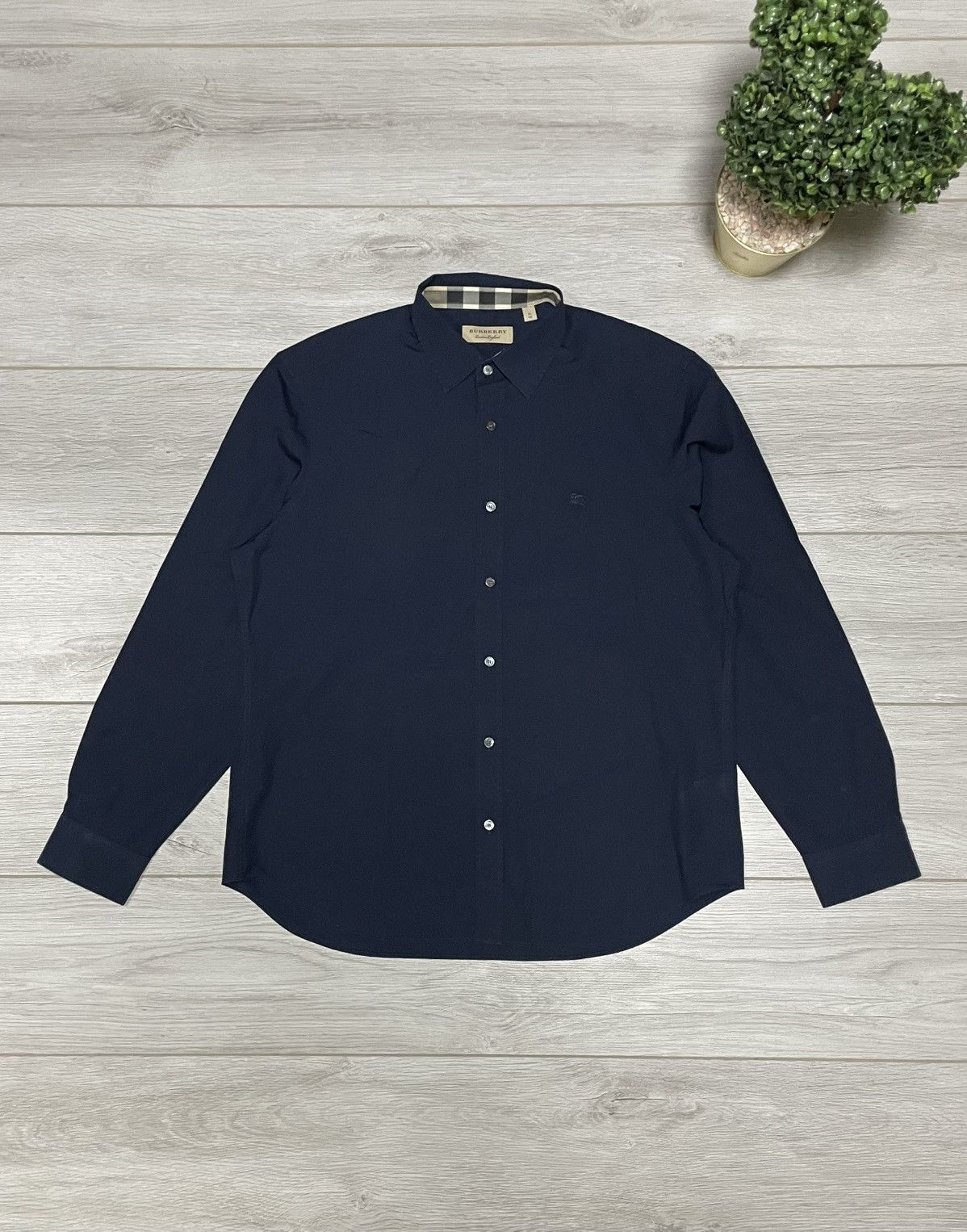 Burberry Burberry London nova check cuffs beige shirt buttons up eb0 Size US XL / EU 56 / 4 - 2 Thumbnail