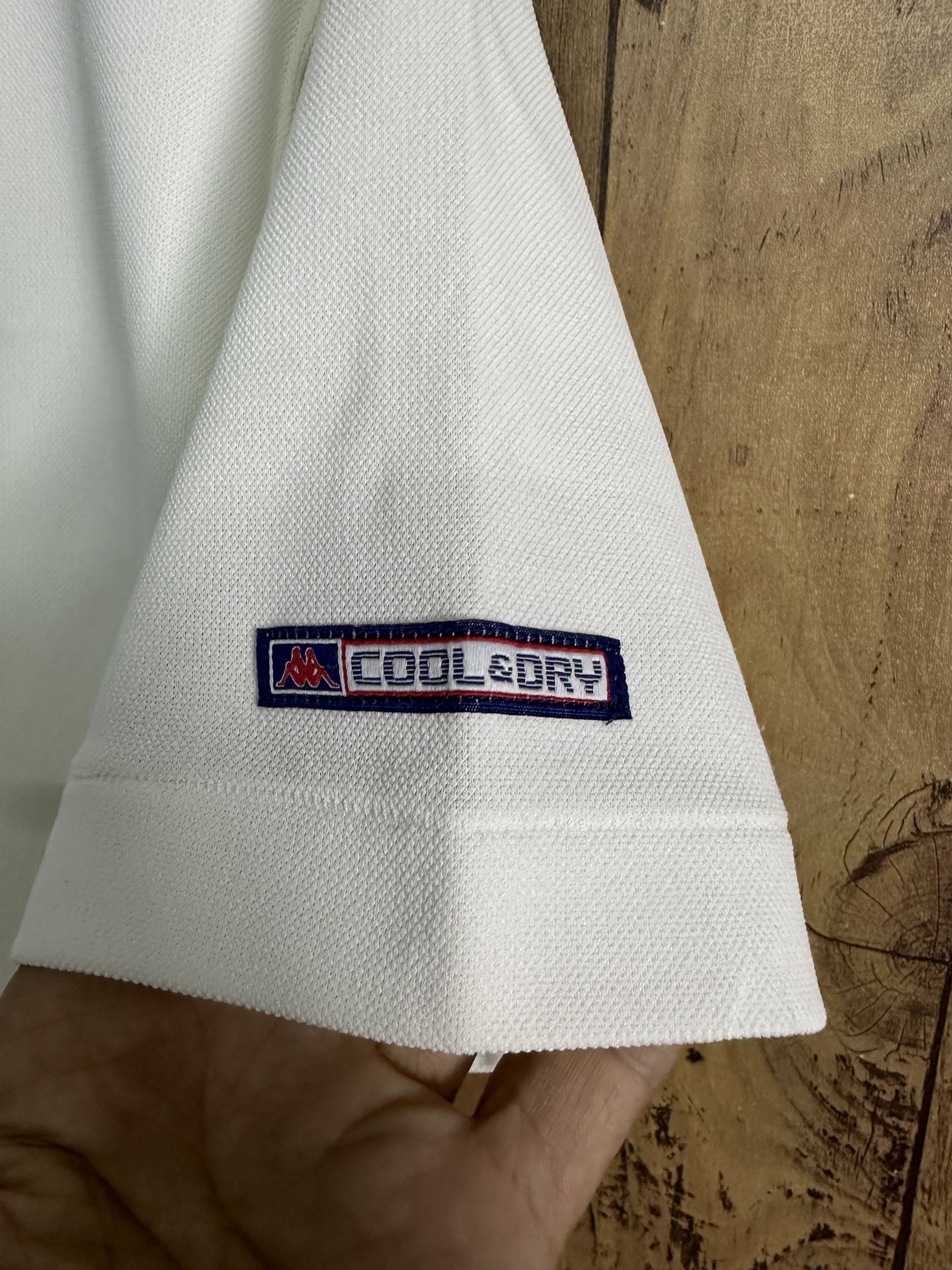 Kappa Vintage Kappa Single Stitch Spell Out Logo Tshirt A337 Size US L / EU 52-54 / 3 - 9 Thumbnail