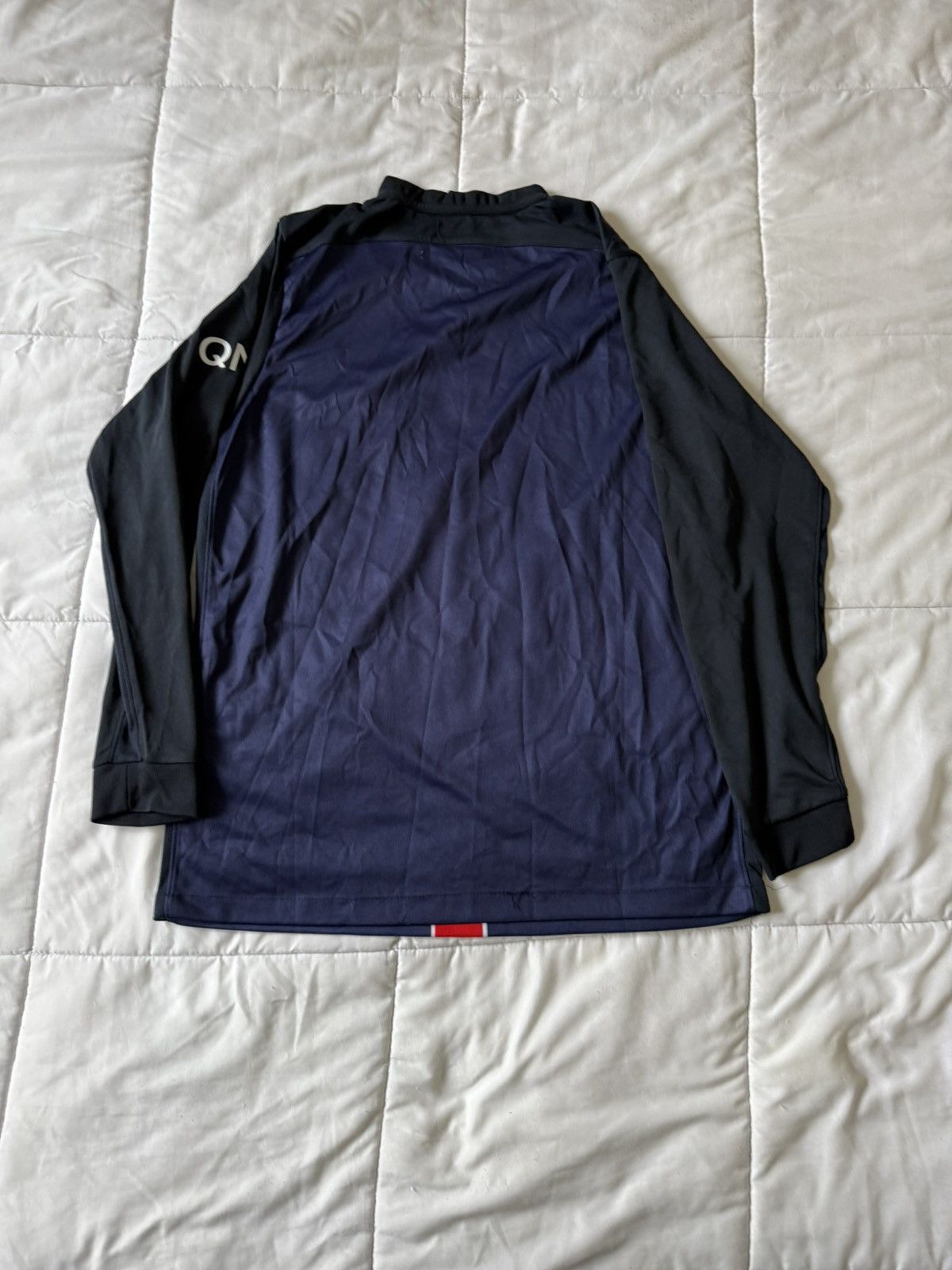 Nike ‘15 Nike Paris Saint-Germain Long Sleeve Home Jersey Size US M / EU 48-50 / 2 - 2 Thumbnail