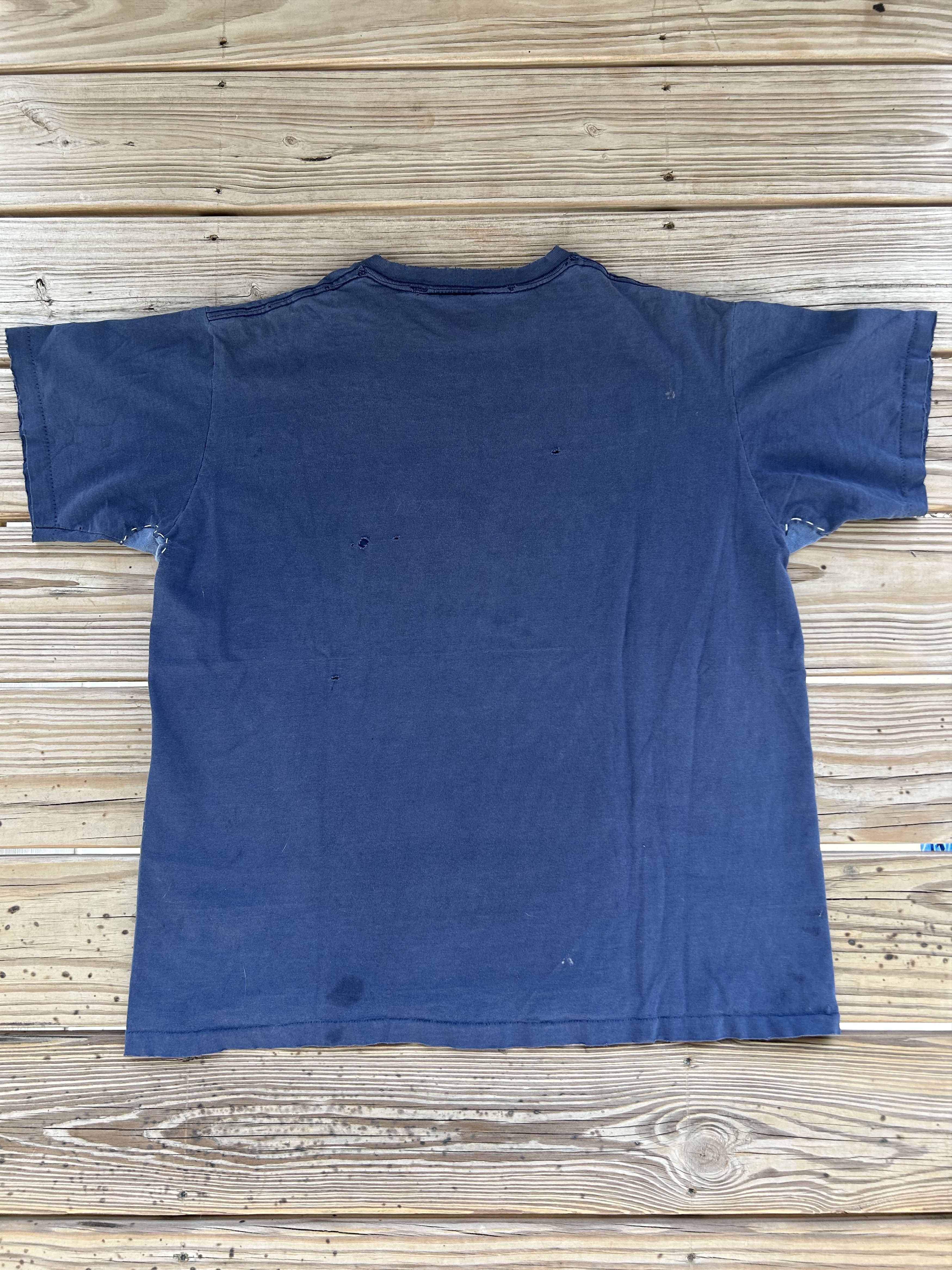 Guess 1990 Vintage Guess Tee Size US L / EU 52-54 / 3 - 2 Thumbnail