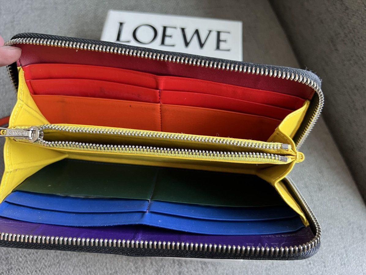 Loewe 2019 Rainbow Collection Zippy Wallet