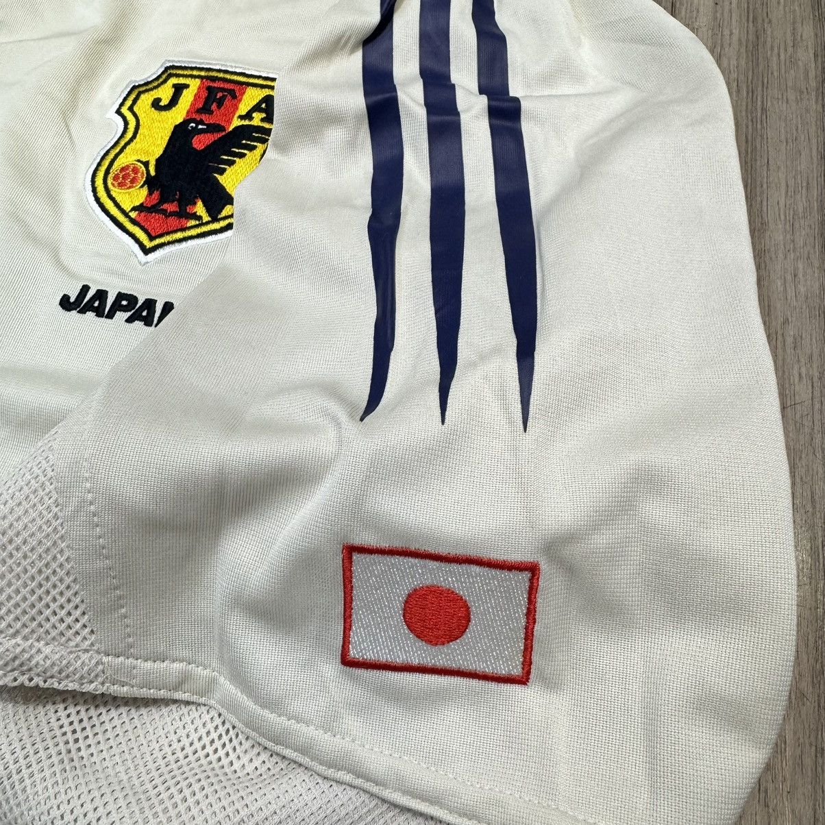 Adidas Japan 04/05 away shirt (bnwt) Size US M / EU 48-50 / 2 - 5 Thumbnail