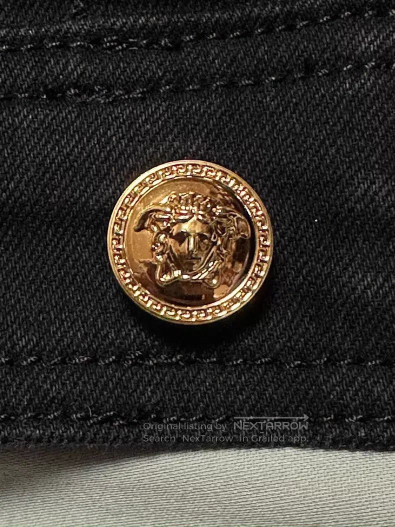Versace Versace Printed black and gold denim jacket Size US M / EU 48-50 / 2 - 3 Thumbnail