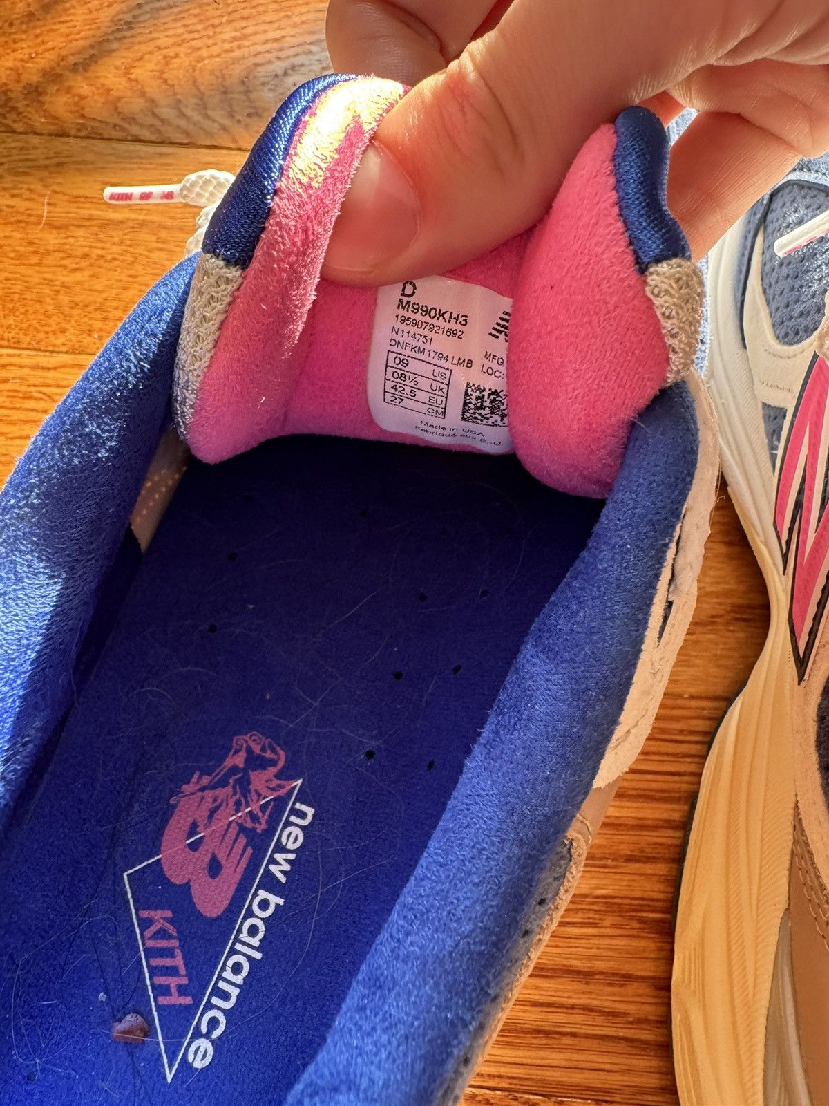 Kith × New Balance New Balance x Kith 990v3 ‘Daytona’ Size US 9 / EU 42 - 8 Thumbnail