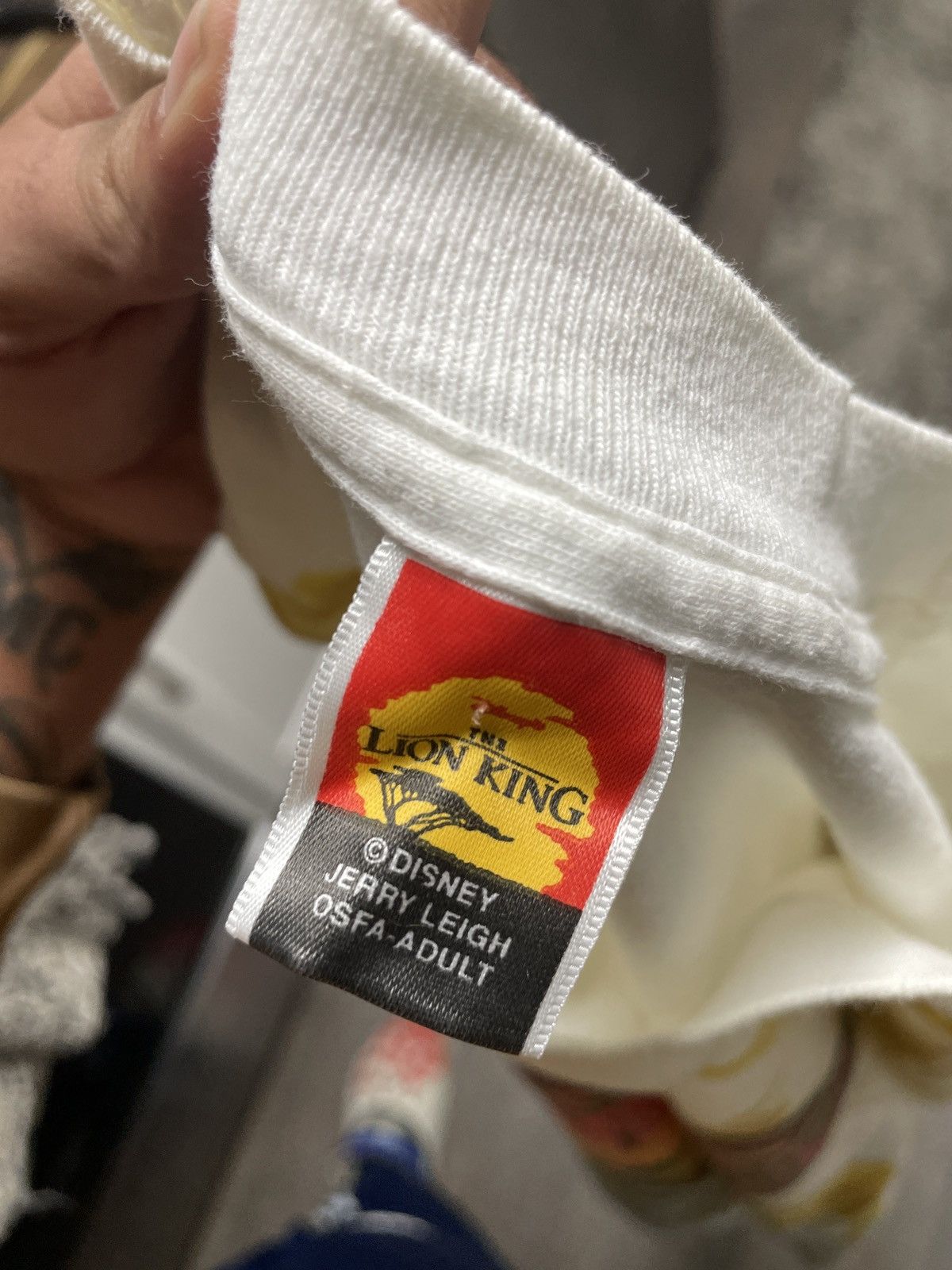 Vintage Vintage Lion King Tee Size US XXL / EU 58 / 5 - 3 Thumbnail