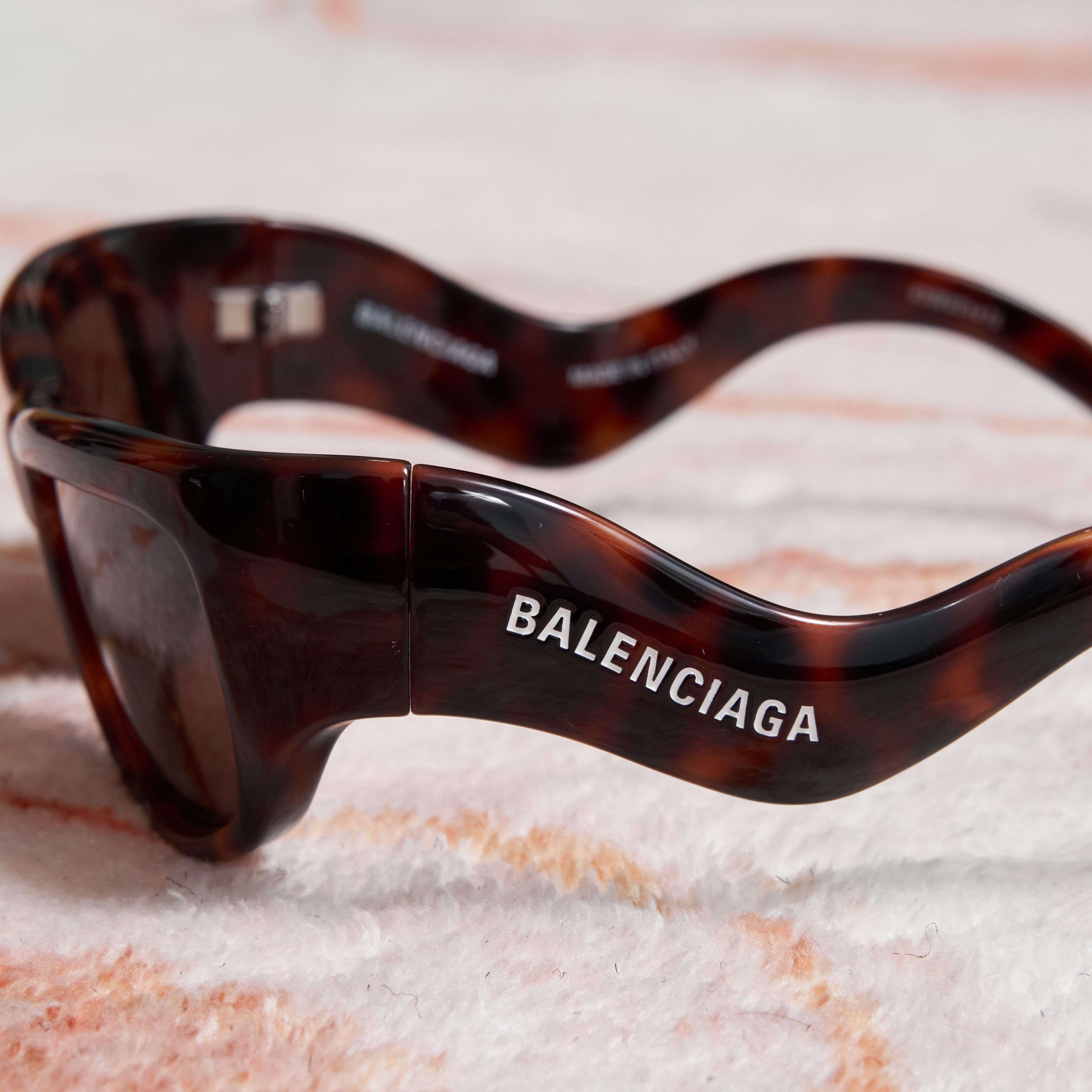 Balenciaga BALENCIAGA BB0320S 002 Sunglasses BROWN Size ONE SIZE - 9 Thumbnail