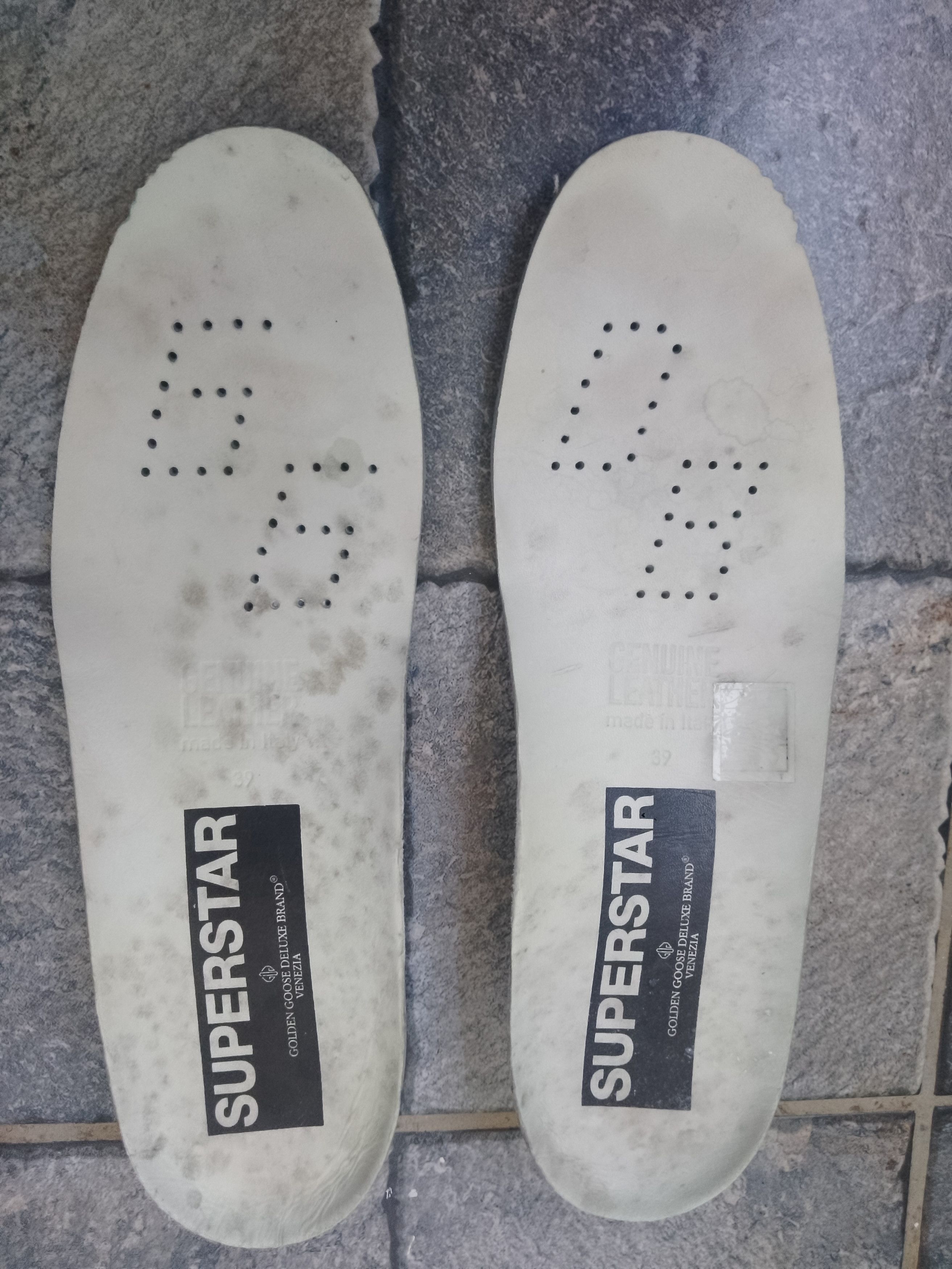 Golden Goose superstar suede low top sneakers Size US 9 / IT 39 - 9 Thumbnail