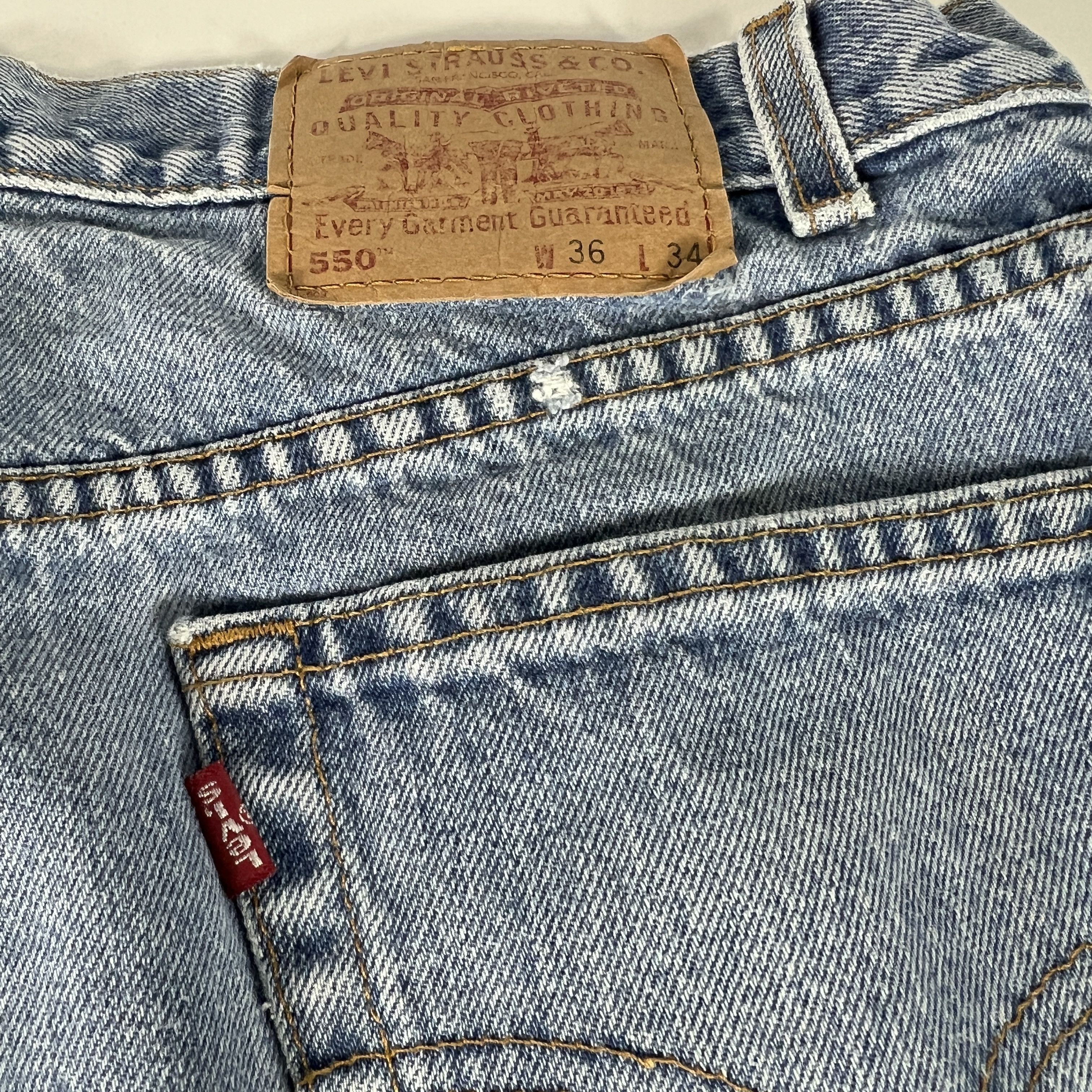 Levi's × Vintage Y2K Levi's Jeans 550 Relaxed Blue Faded Cotton Denim Size US 36 / EU 52 - 14 Thumbnail
