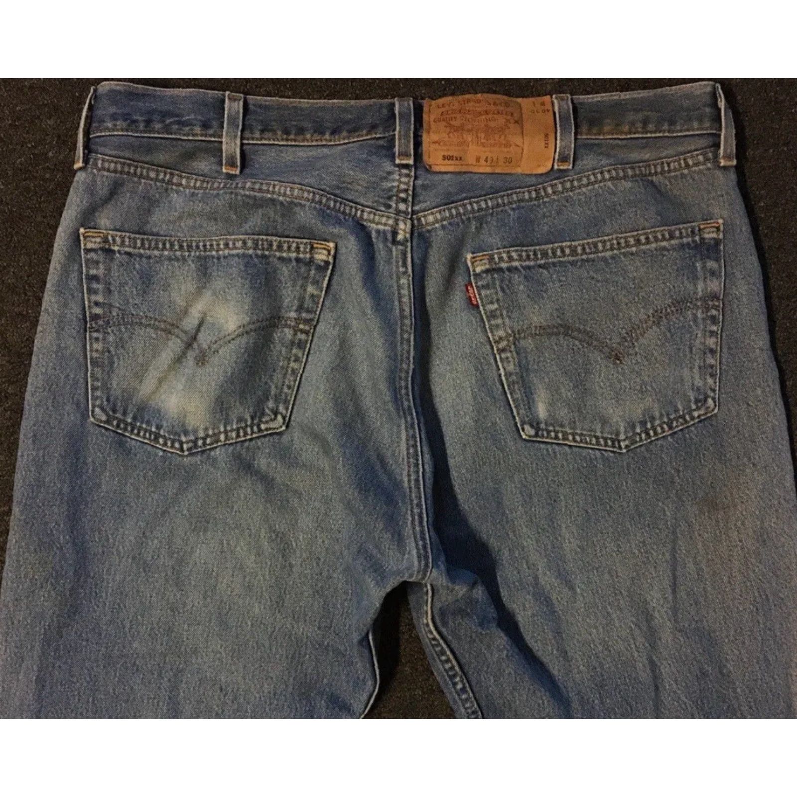 Levi's VINTAGE Levi's 501 Jeans Men 38 Blue Denim Button Fly Distressed 90s Grunge Punk USA Size US 38 / EU 54 - 5 Thumbnail