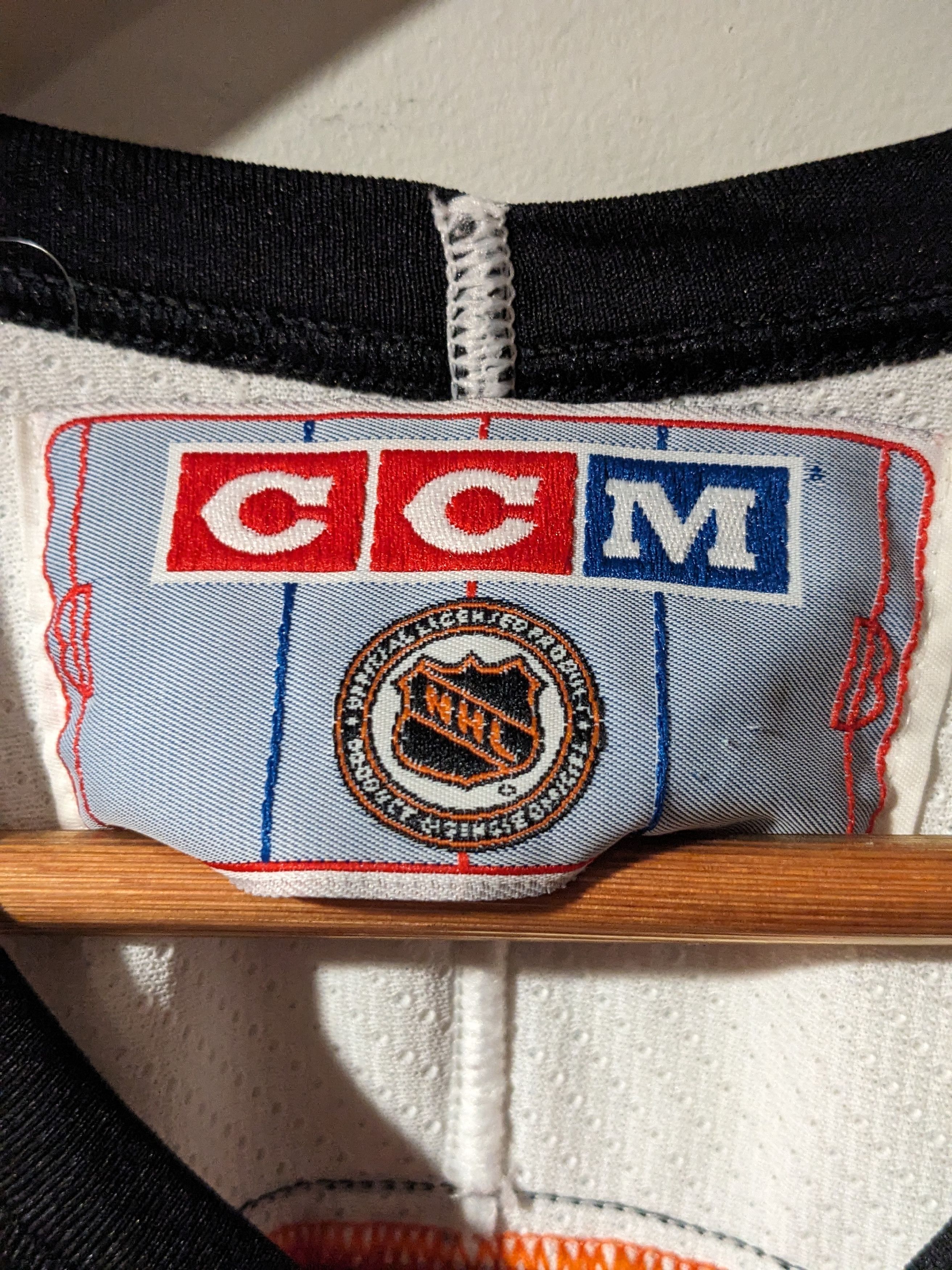 NHL Vintage 90s Philadelphia Flyers CCM Lindros Sports Jersey Size US XL / EU 56 / 4 - 4 Thumbnail