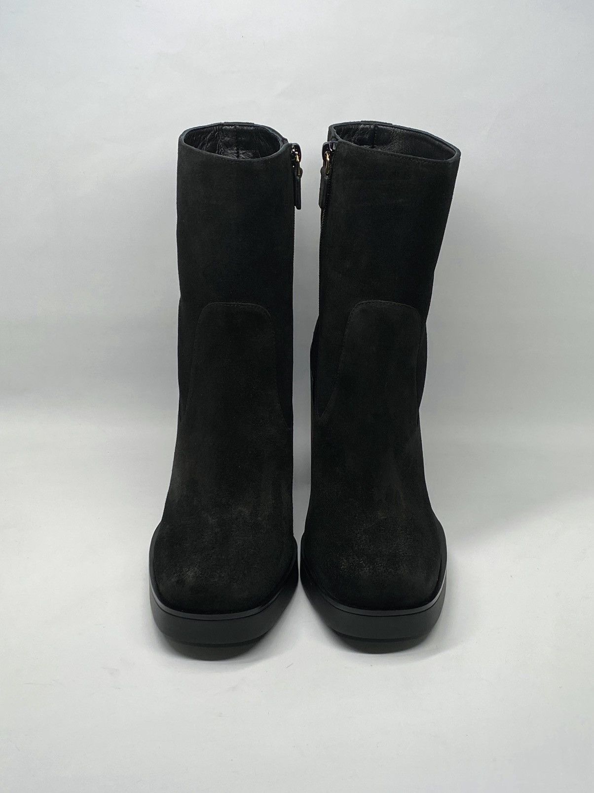 Stuart Weitzman Stuart Weitzman Suede Platform Zipped Booties size 9.5 Size US 9.5 / IT 39.5 - 4 Thumbnail
