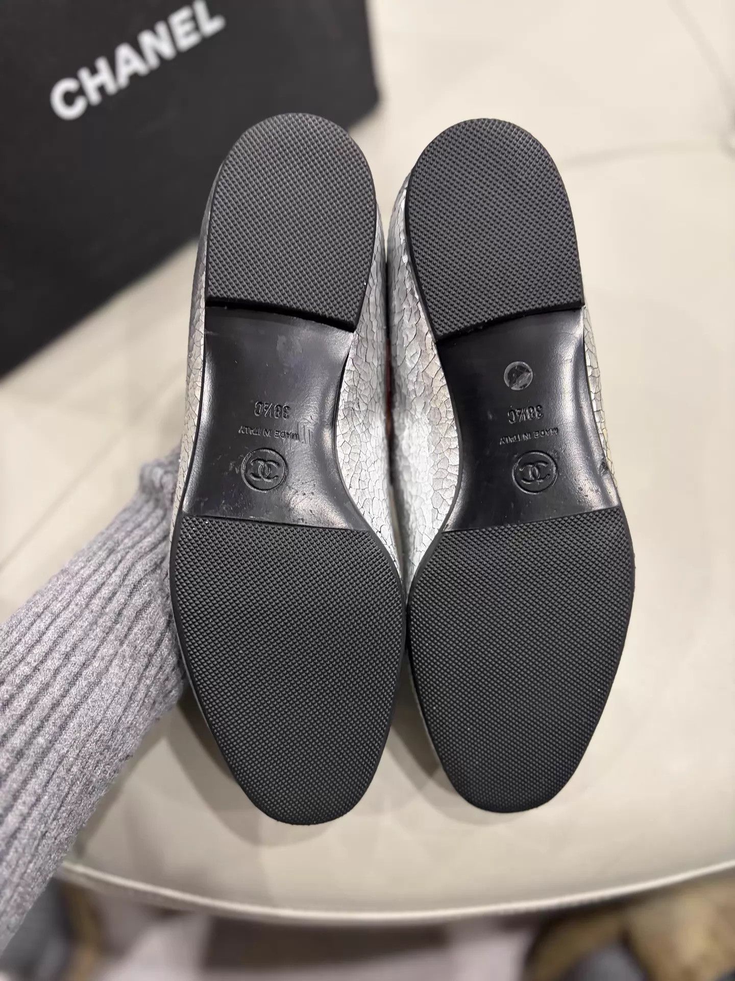 Chanel Chanel Cracked Calfskin Loafer 99 New 38.5 Size US 8 / IT 38 - 4 Thumbnail