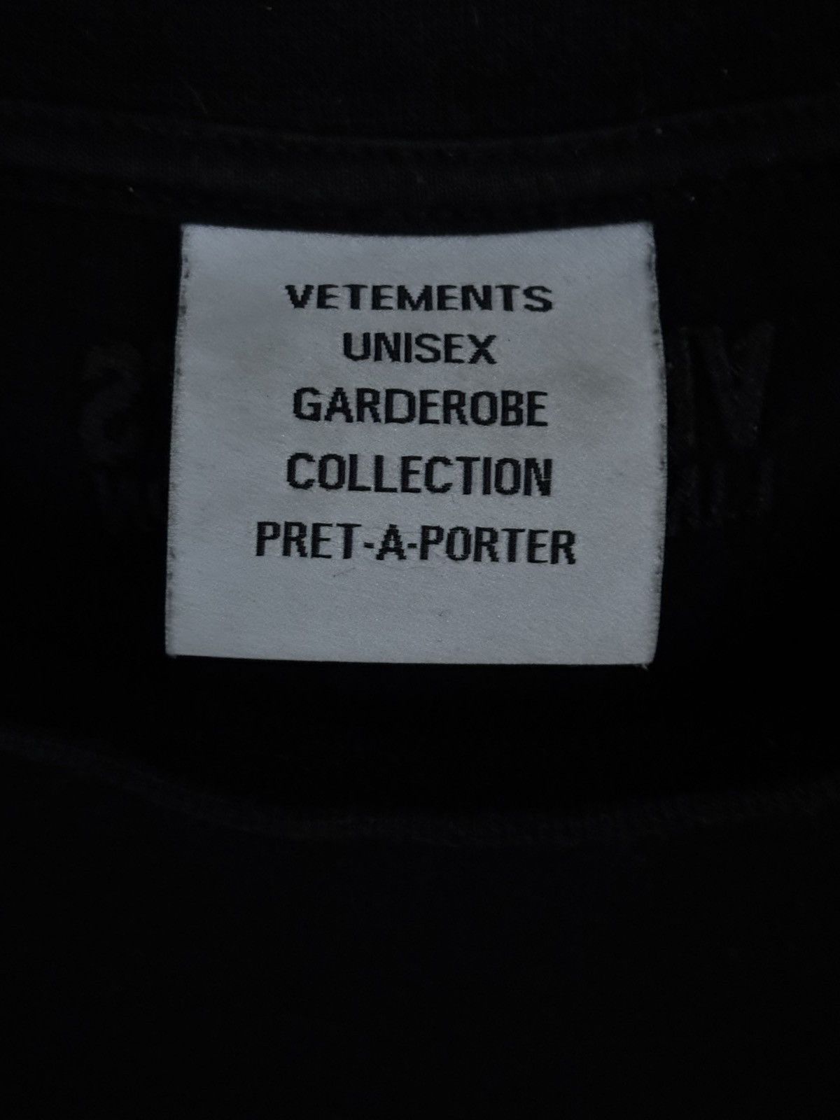 Vetements Vetements Translate Oversized T-Shirt Size US S / EU 44-46 / 1 - 8 Thumbnail