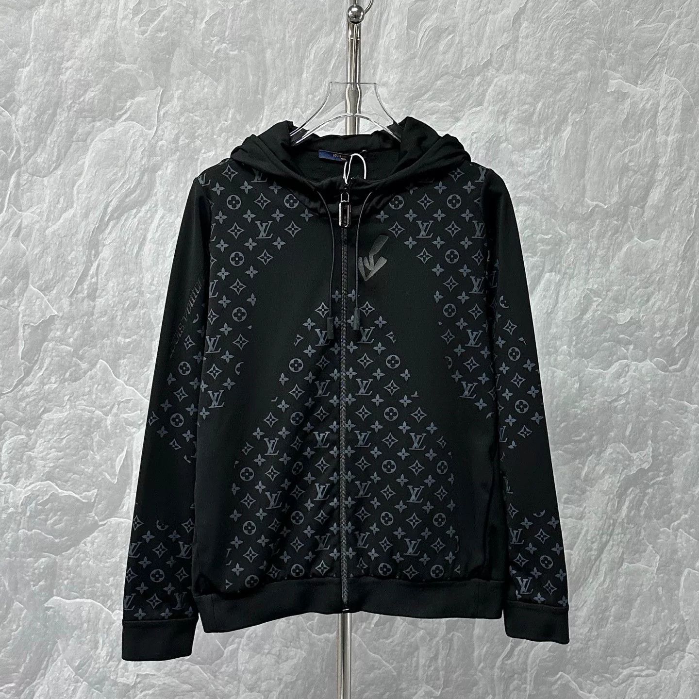 louis vuitton thermal hoodie in black
