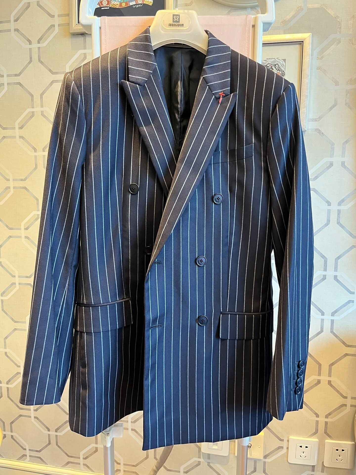 Givenchy Givenchy Striped Double-Breasted Suit Size US S / EU 44-46 / 1 - 1 Thumbnail