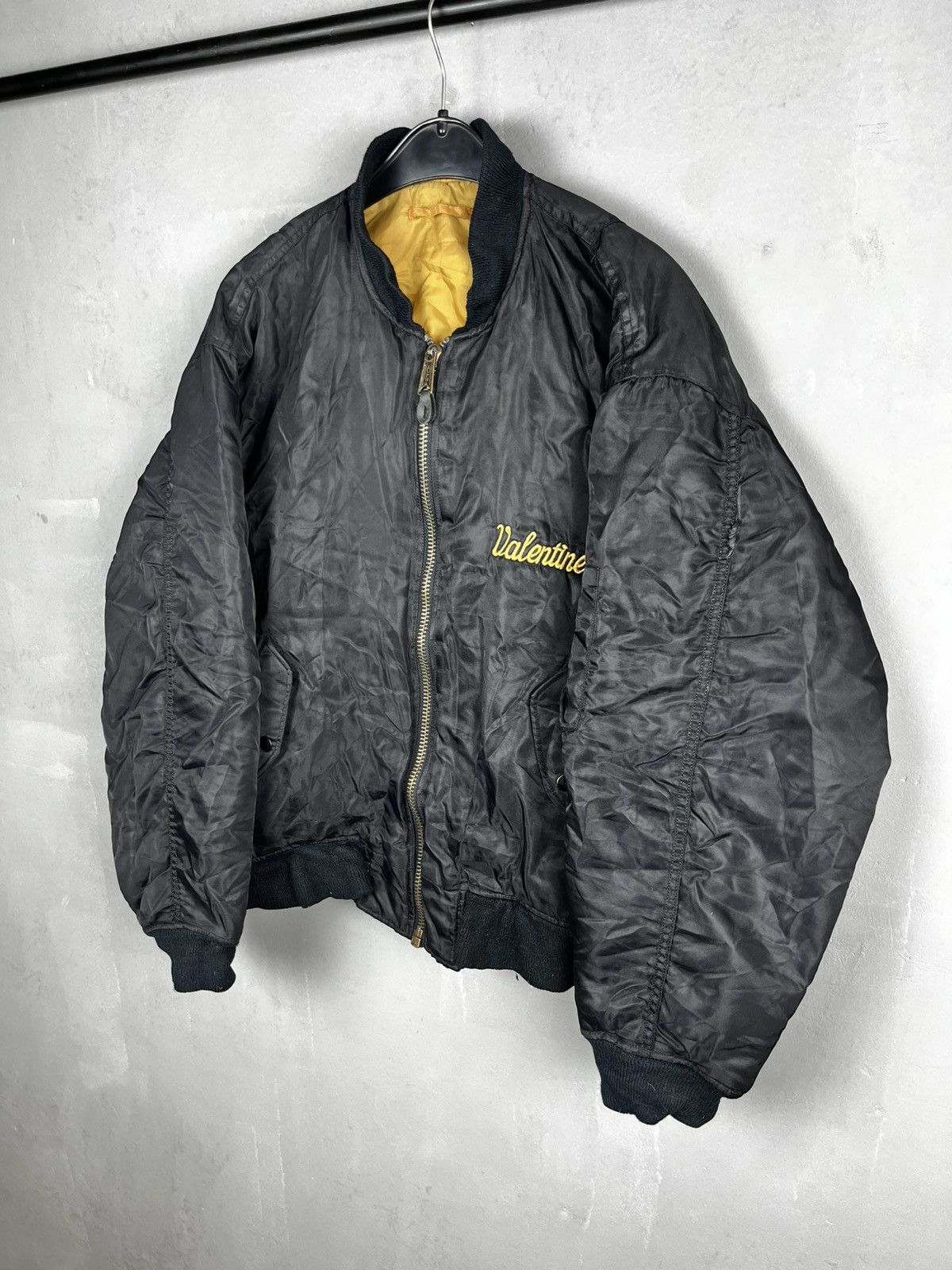 Alpha Industries Alpha bomber jacket vintage 90s Size US L / EU 52-54 / 3 - 1 Thumbnail