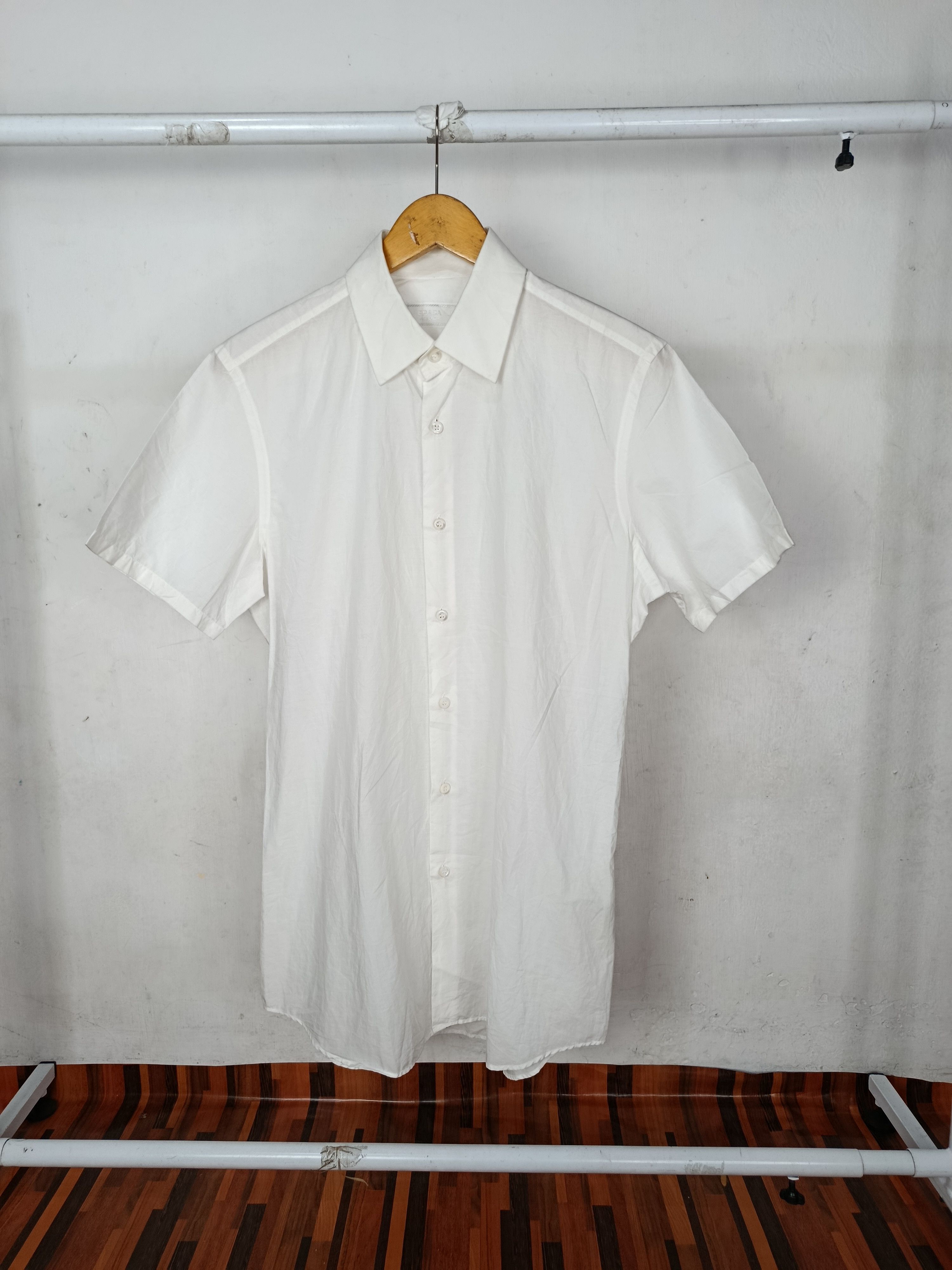 Prada Prada White Shirt Button Up 2009 Size US M / EU 48-50 / 2 - 1 Thumbnail