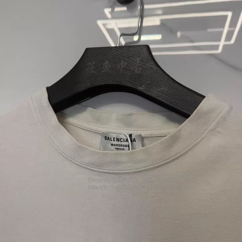 Balenciaga Balenciaga White Coke Embroidered Short Sleeve Size US S / EU 44-46 / 1 - 5 Thumbnail