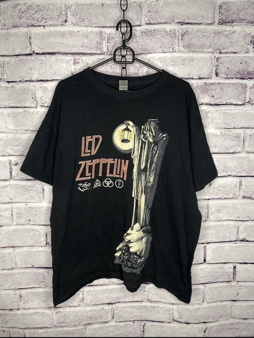 Band Tees MENS Vintage Led Zeppelin Overprint Logo Band Rock Tee Size US XL / EU 56 / 4 - 1 Thumbnail