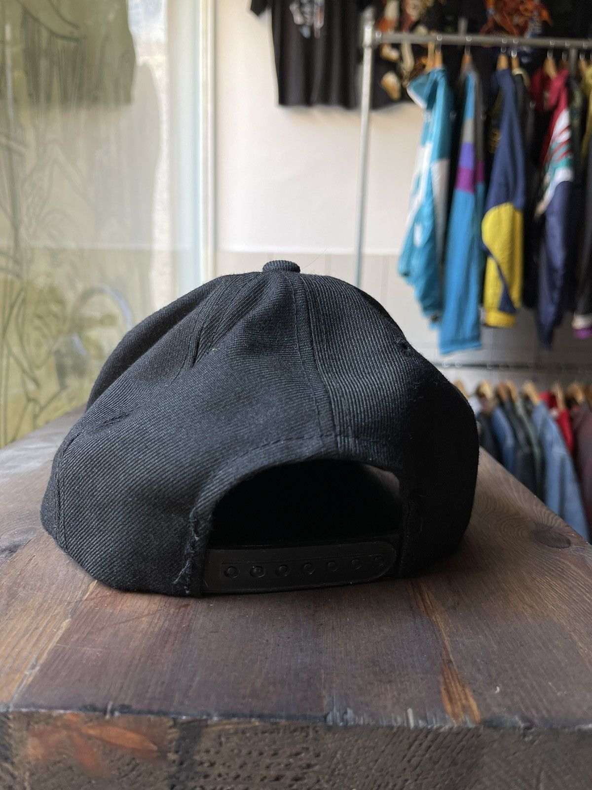 NBA × Vintage 90s LA Lakers Black Hat big logo Size ONE SIZE - 2 Thumbnail