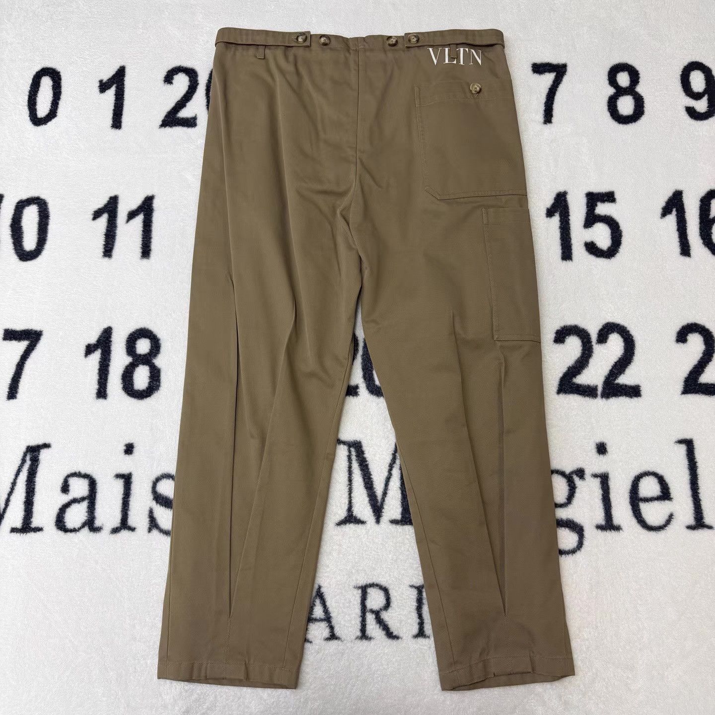 Valentino VALENTINO Khaki Cargo Pants Q10 Size US 36 / EU 52 - 3 Thumbnail