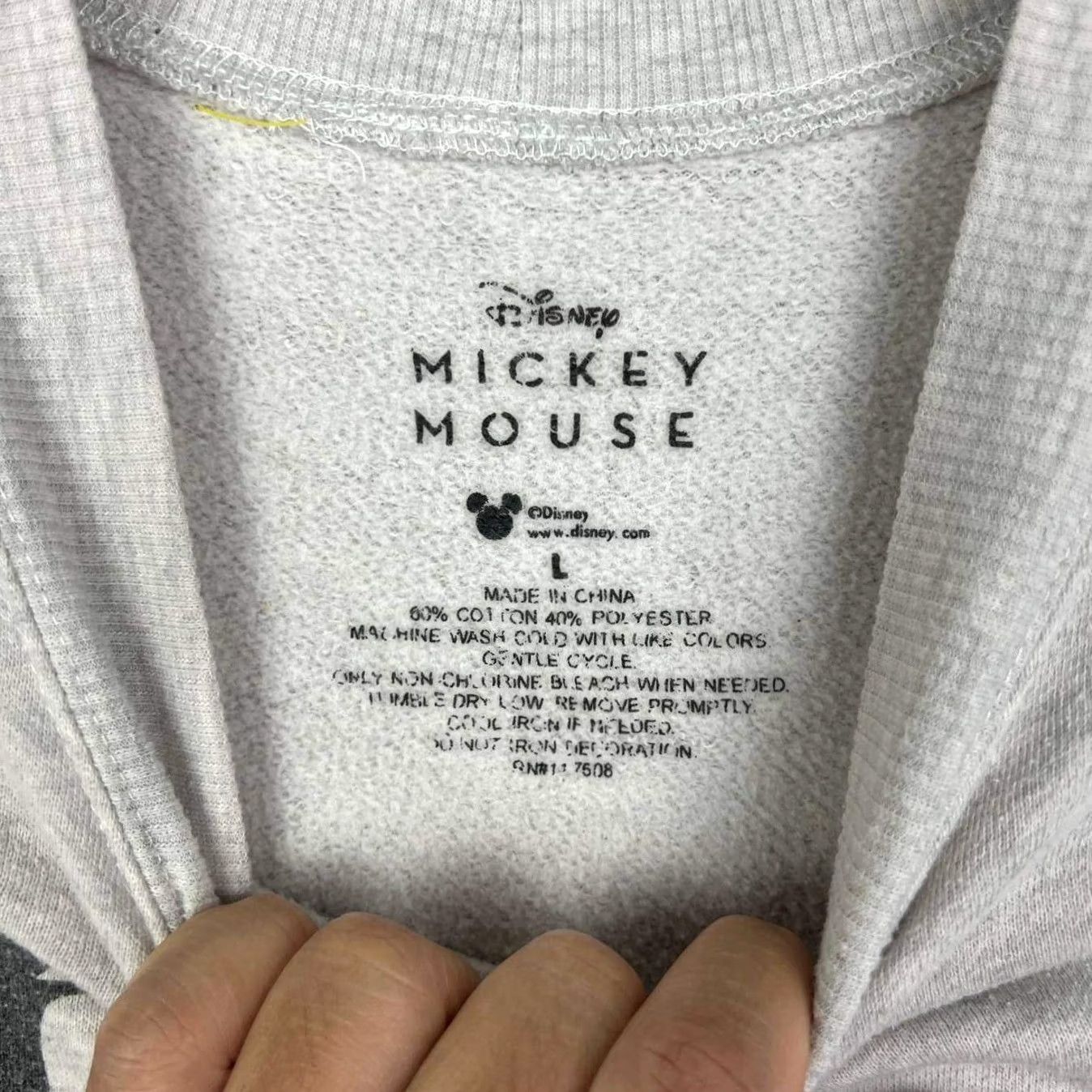 Disney Disney Mickey Mouse Sweatshirt Men Large Gray Crew Neck Graphic Pullover L Size US L / EU 52-54 / 3 - 5 Thumbnail