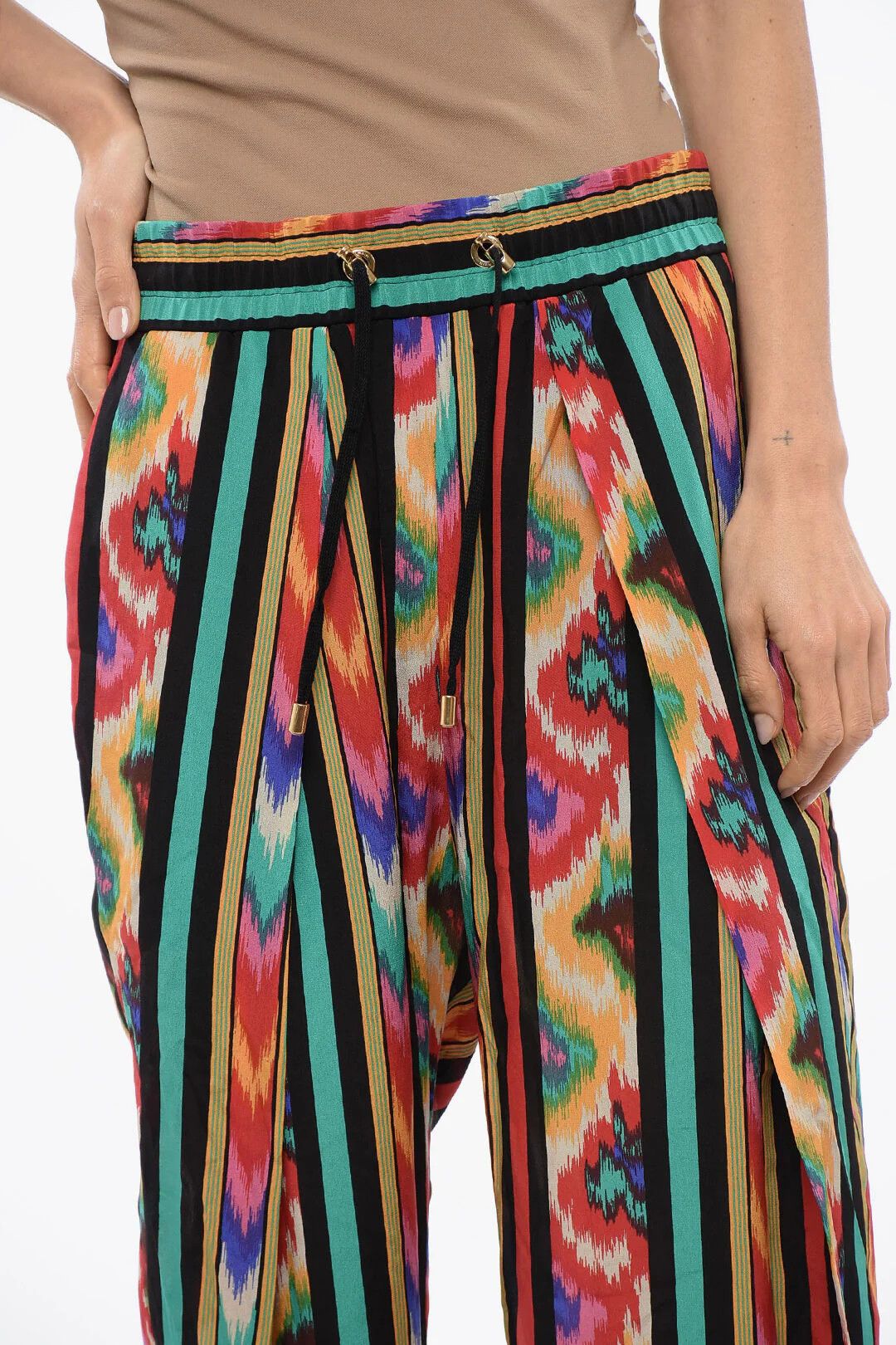 Balmain og1mm0326 Printed Silk Pant in Multicolor Size 28" / US 6 / IT 42 - 3 Thumbnail