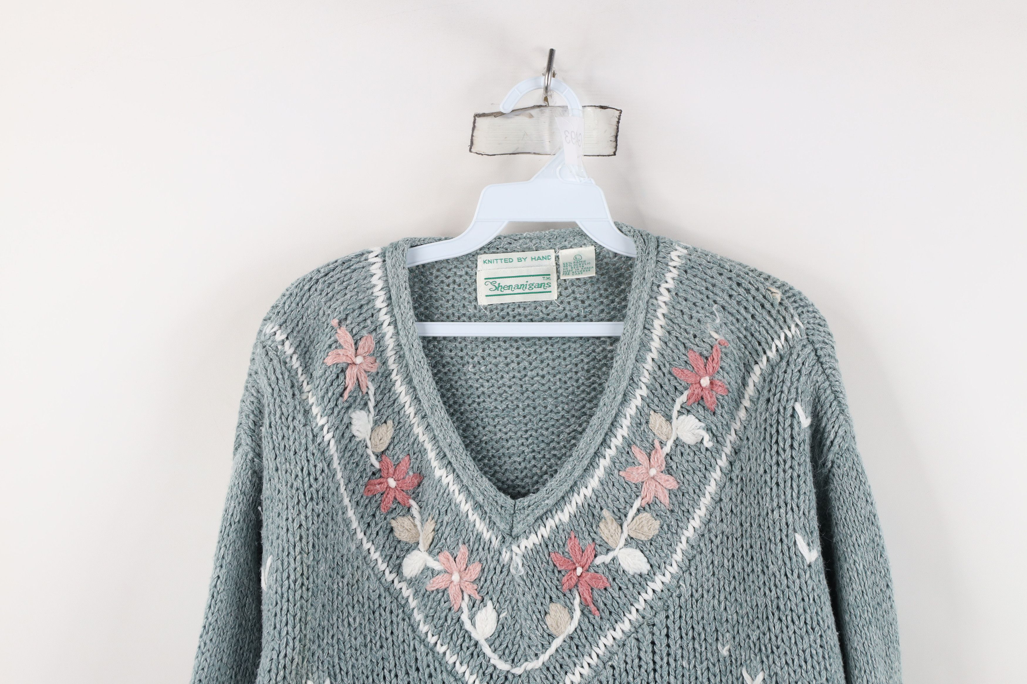 Vintage Vintage 90s Streetwear Embroidered Flower Floral Sweater Size L / US 10 / IT 46 - 2 Thumbnail