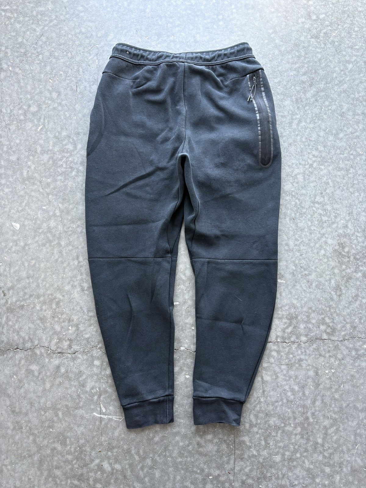 Nike Black Nike Tech Sweatpants Size Small Size US 28 / EU 44 - 6 Thumbnail