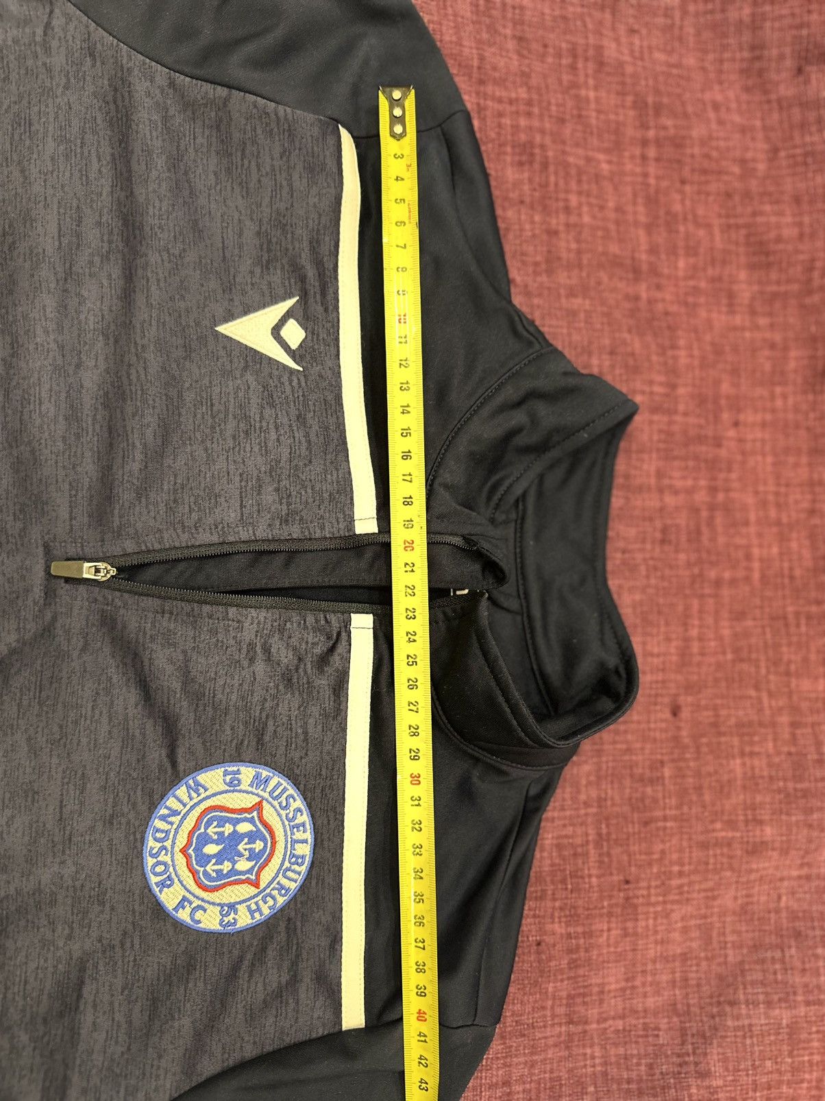 Designer × Macron Windsor FC Macron Training 1/4 Zip Size US S / EU 44-46 / 1 - 2 Thumbnail