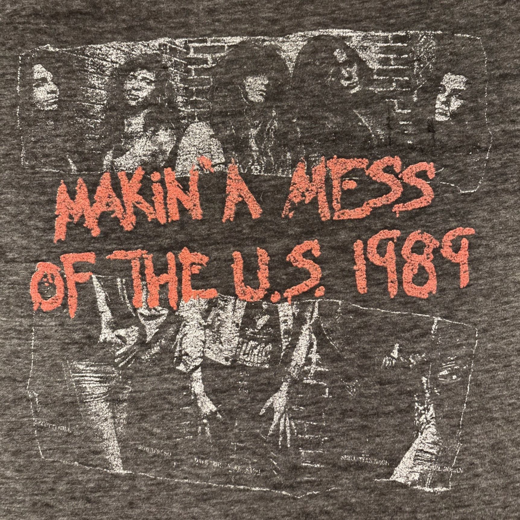 Vintage VINTAGE Skid Row Makin A Mess Black T-shirt Size L Mens T-Shirt 80s Band Rock Size US L / EU 52-54 / 3 - 7 Thumbnail