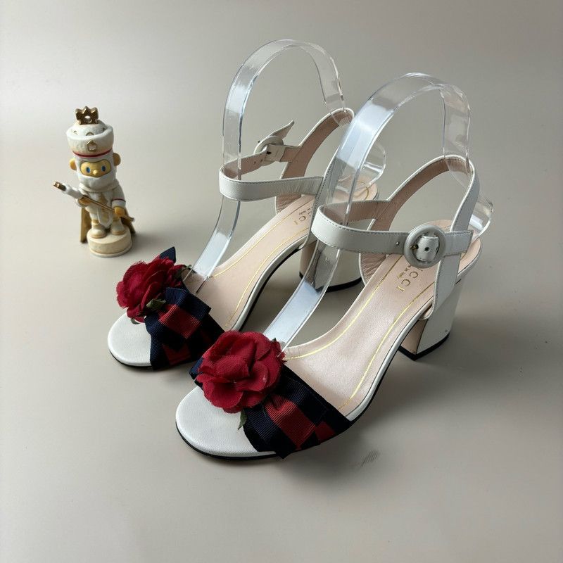 Gucci Gucci Beige High Heel Sandals with Floral Detail 0079 Size US 8 / IT 38 - 1 Thumbnail