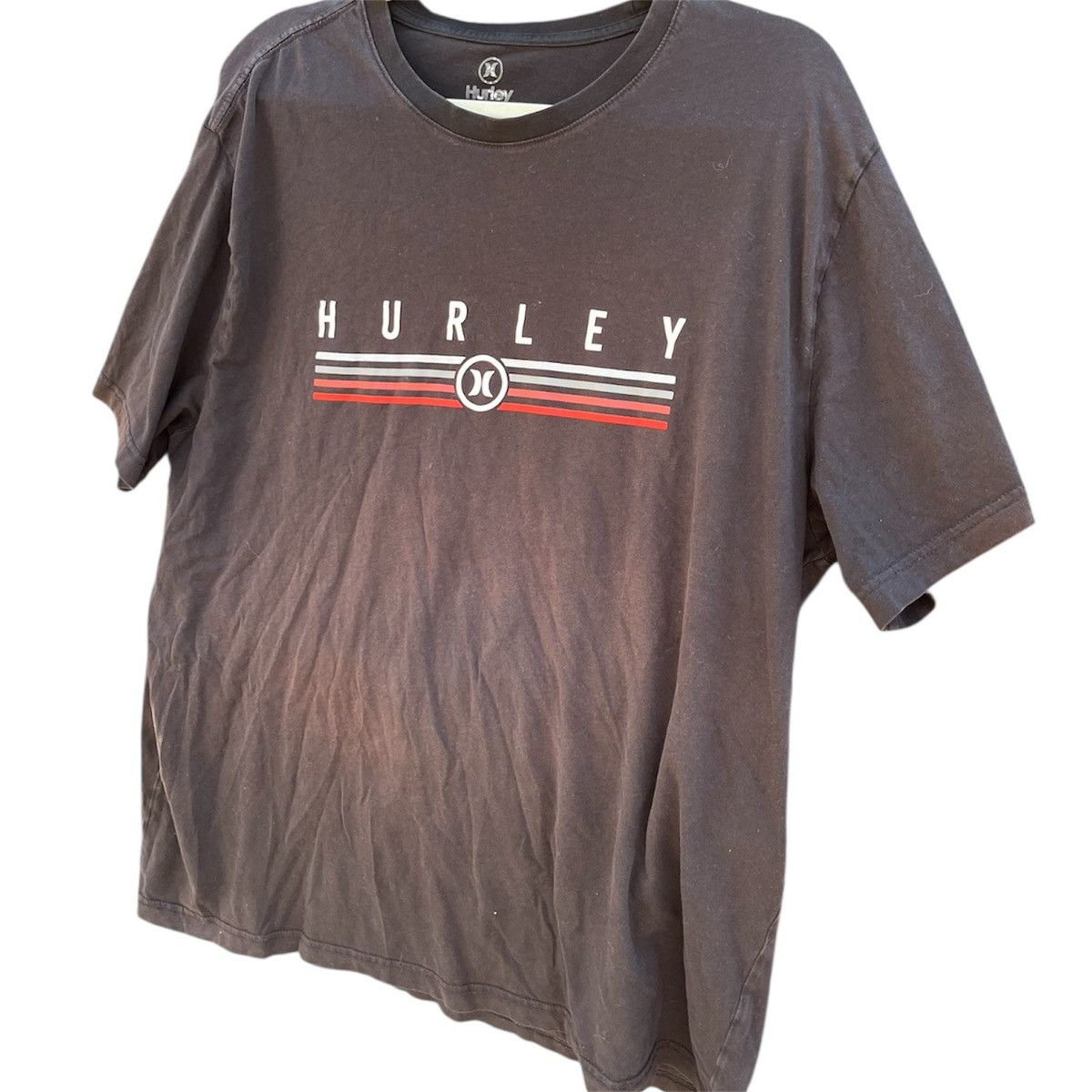 Hurley Y2K Vintage Hurley Men's Charcoal Tee with Red/White Stripes Size US XXL / EU 58 / 5 - 3 Thumbnail
