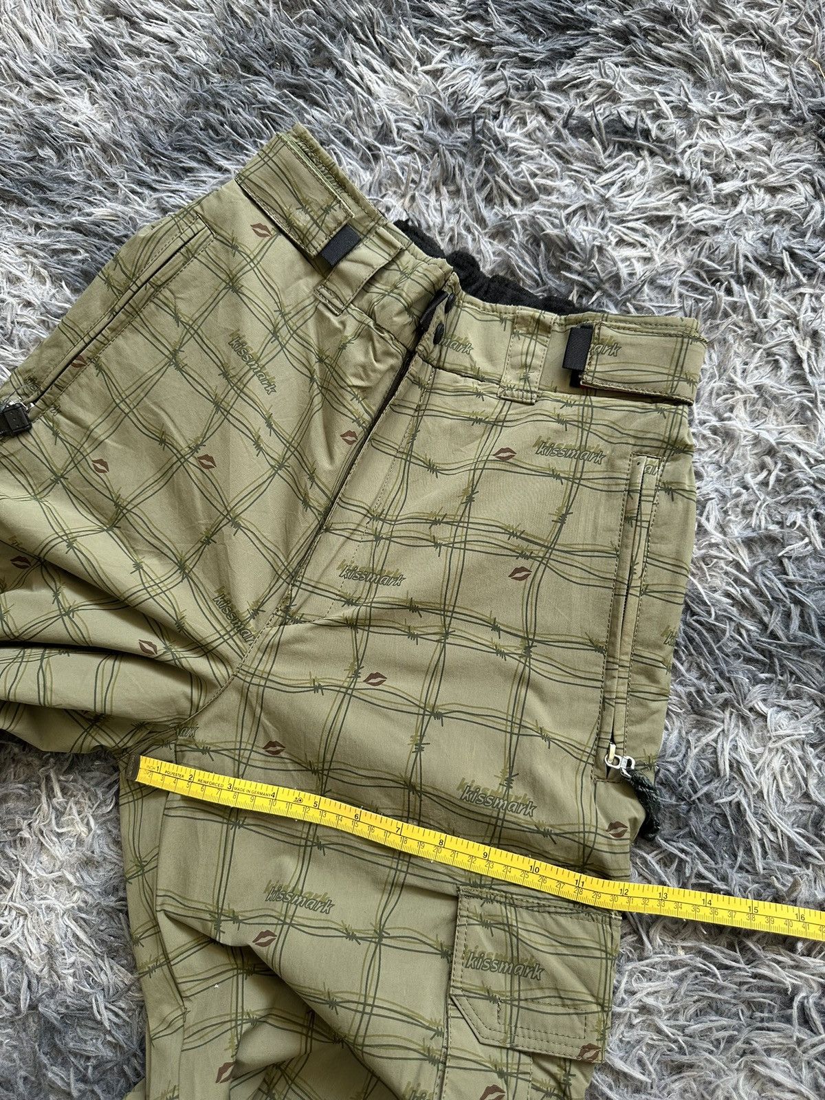 Japanese Brand 2000's Kissmark - Barbed gorpcore outdoor pants Size US 29 - 13 Thumbnail