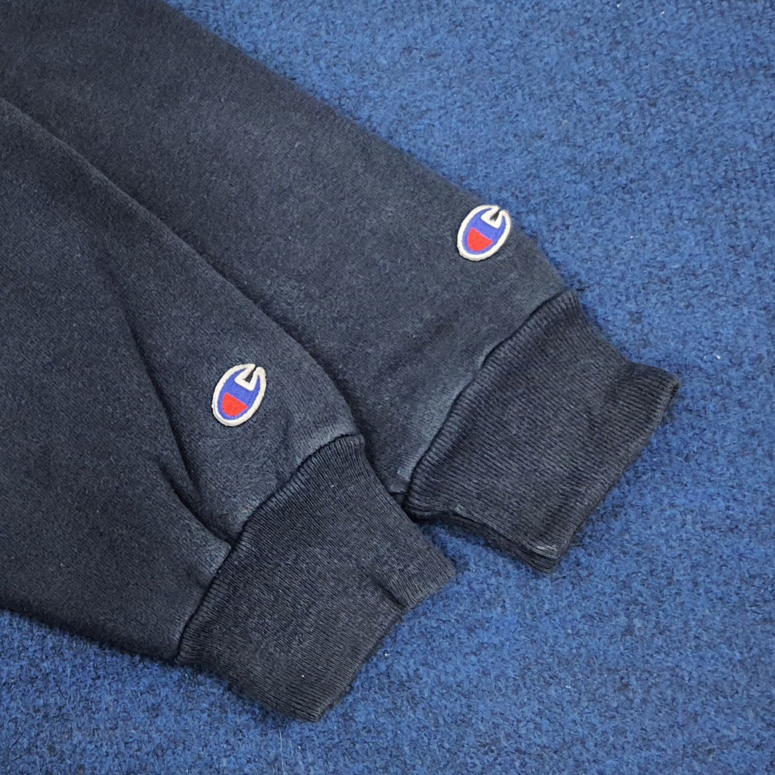 Champion Vintage Champion Plain Sweatshirt C241N26 Size US M / EU 48-50 / 2 - 6 Thumbnail