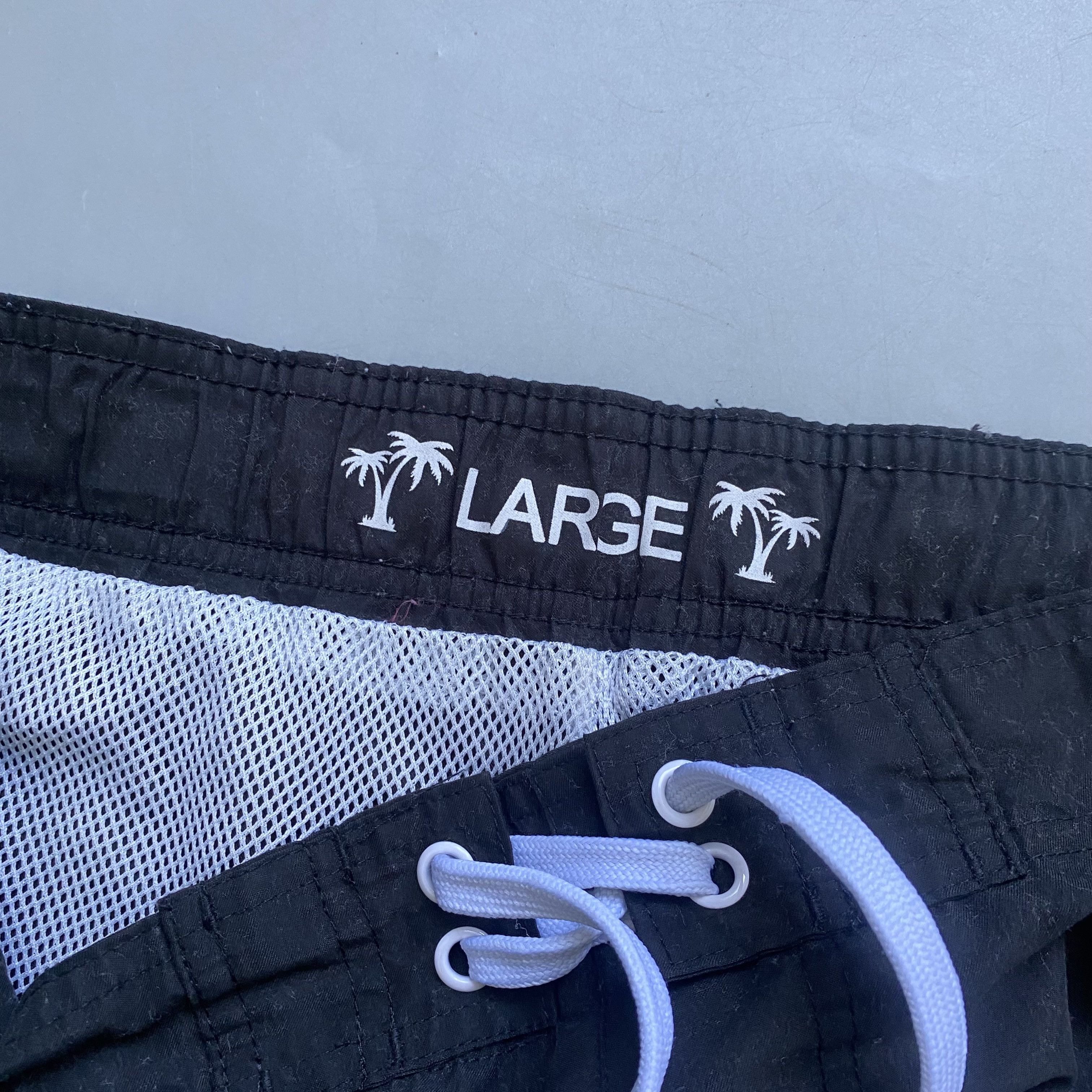 Playboy 🏝️Vintage PLAYBOY style swim shorts Surf style Size US 38 / EU 54 - 5 Thumbnail