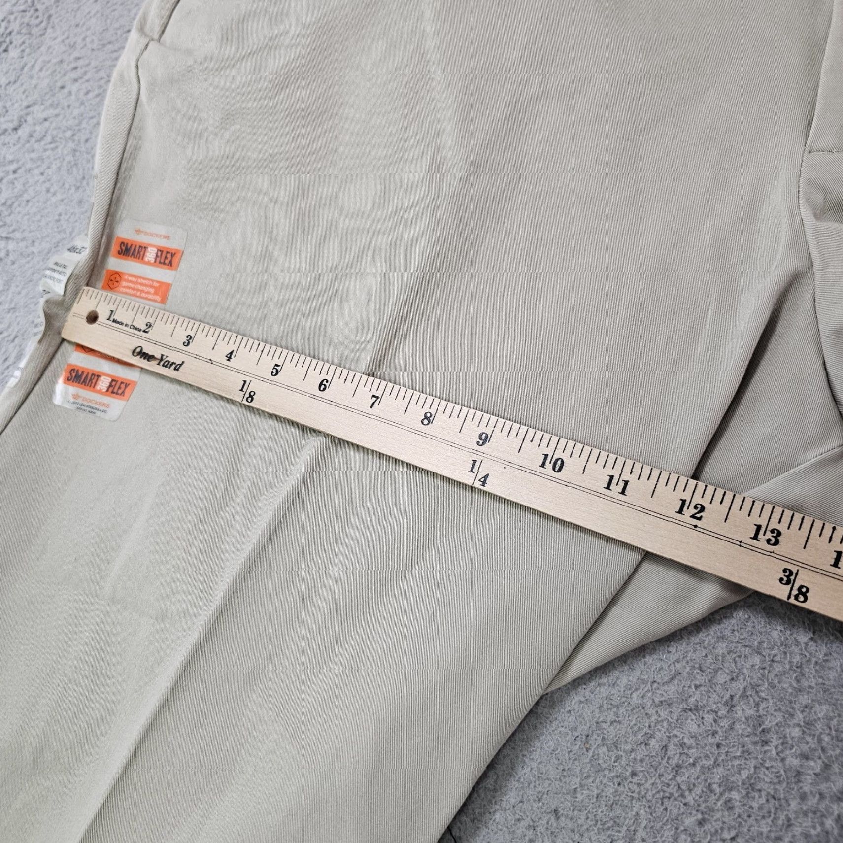Dockers Dockers Workday Khaki Pants Mens 46x32 Big & Tall Classic Fit Smart 360 Flex Size US 30 / EU 46 - 6 Thumbnail