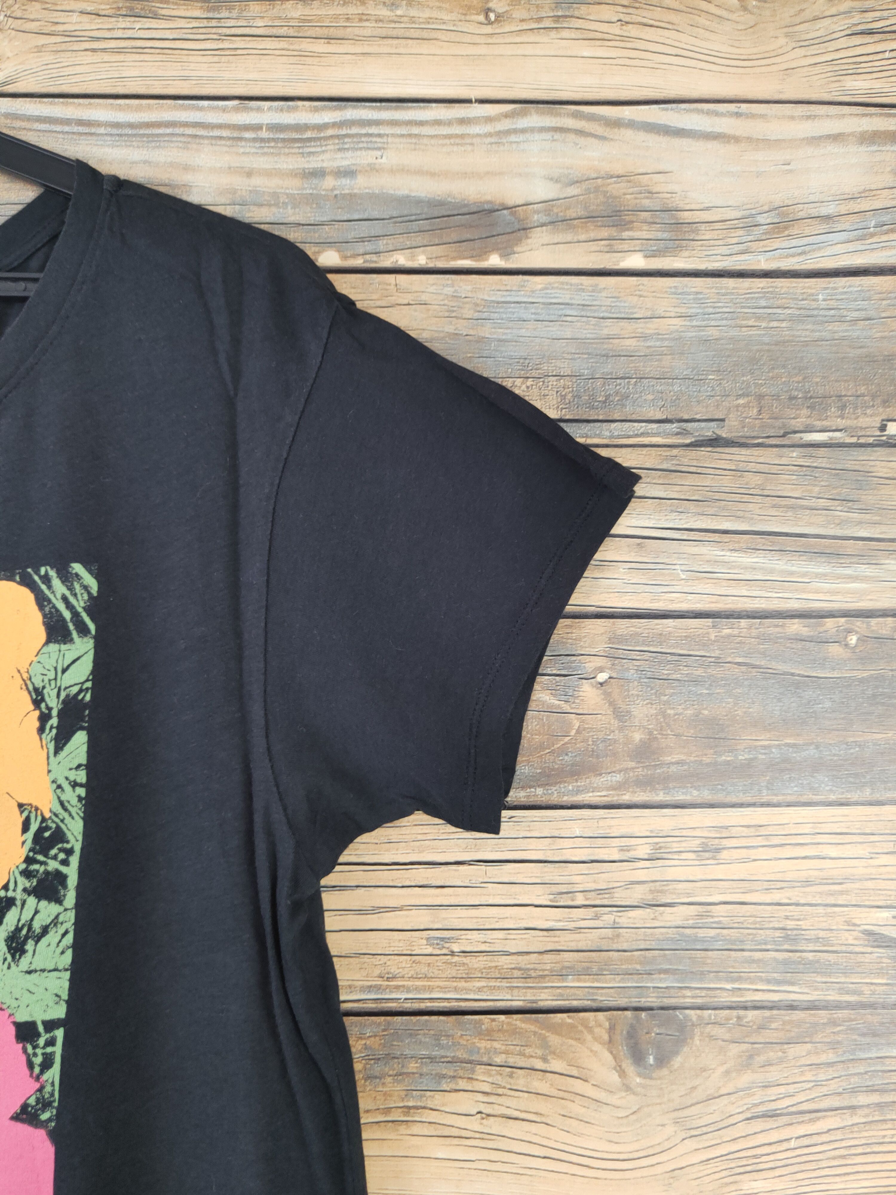 Japanese Brand DL Uniqlo Black Short Sleeve T-shirt #616 Size M / US 6-8 / IT 42-44 - 6 Thumbnail