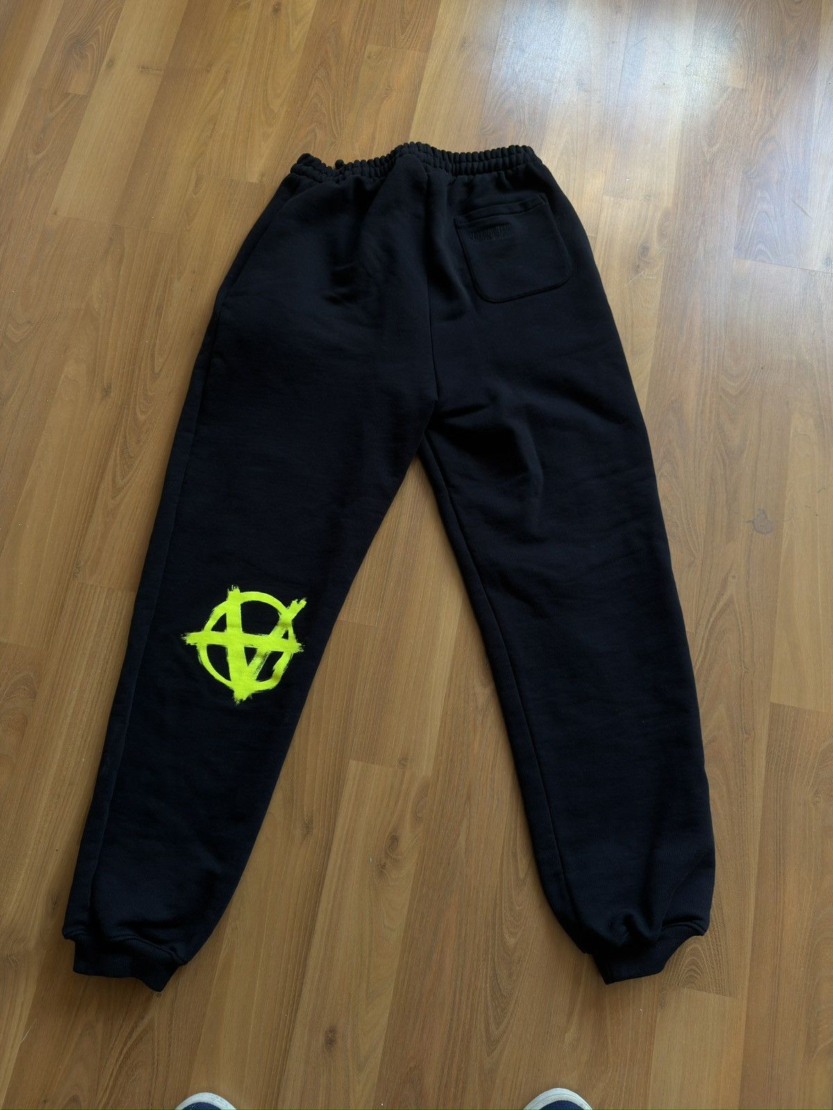 Vetements Vetements sweatpants Size US 32 / EU 48 - 2 Thumbnail