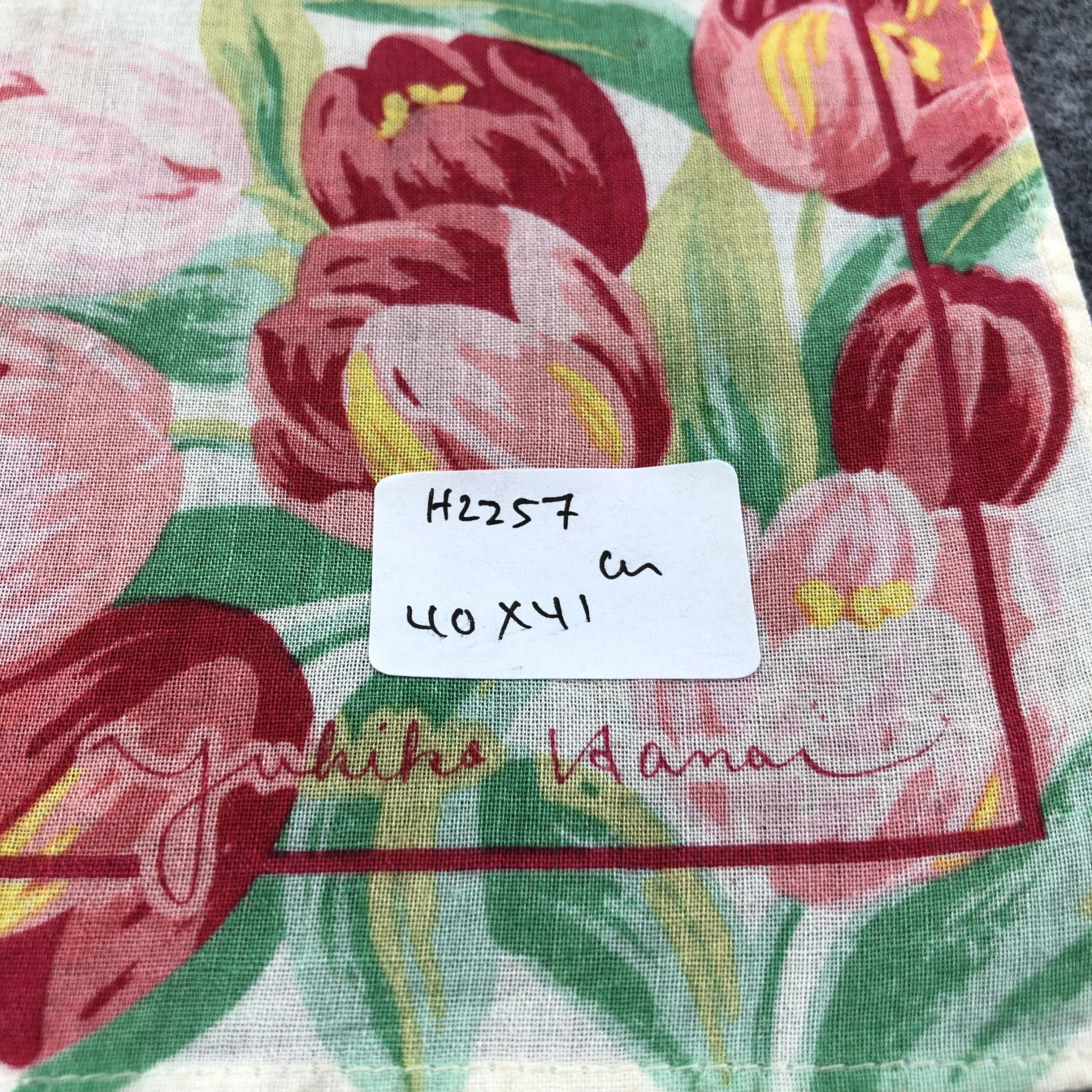 Japanese Brand × Vintage Yukiko Hanai Tulips Handkerchief Neckerchief Bandana H2257 Size ONE SIZE - 8 Thumbnail