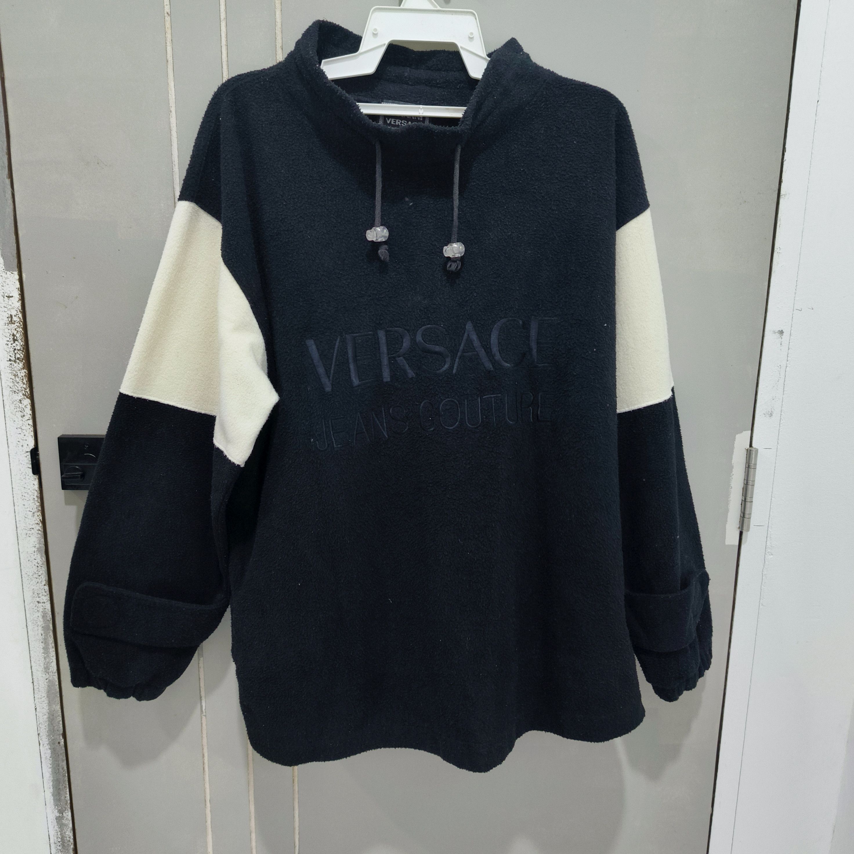 Versace Jeans Couture Versace Jeans Couture Fleece Hoodie Made in Italy Oversized Size US L / EU 52-54 / 3 - 1 Thumbnail